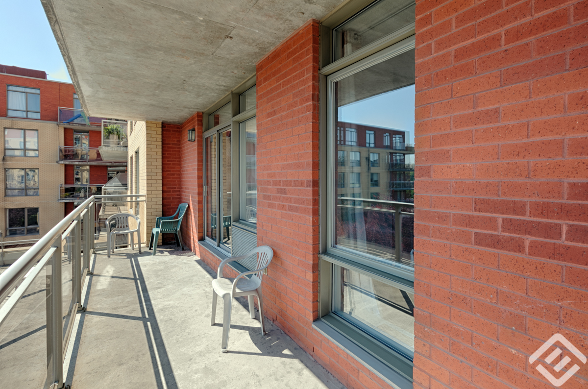 Balcony_EnVille