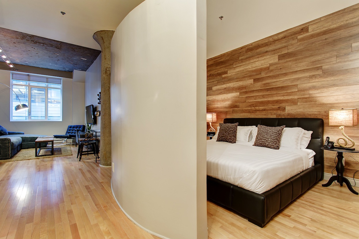 CAC_et_salon_1_LSJ504