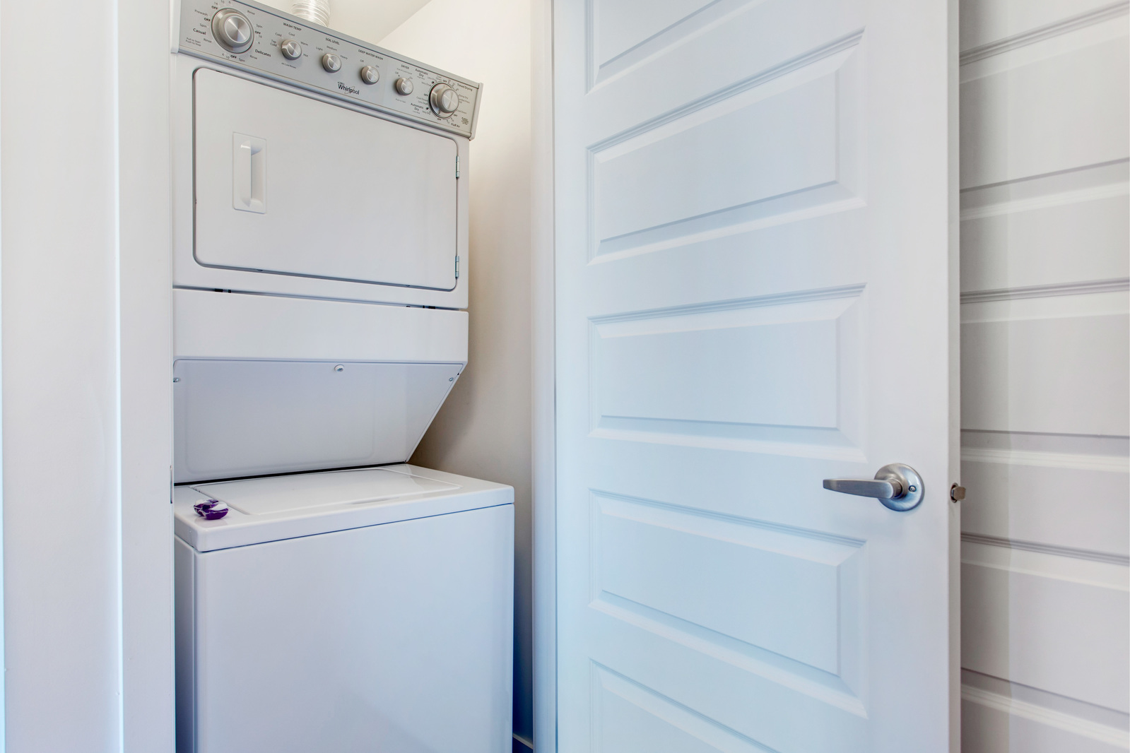 Corporate_Housing--Montreal--BnC_507_11_1