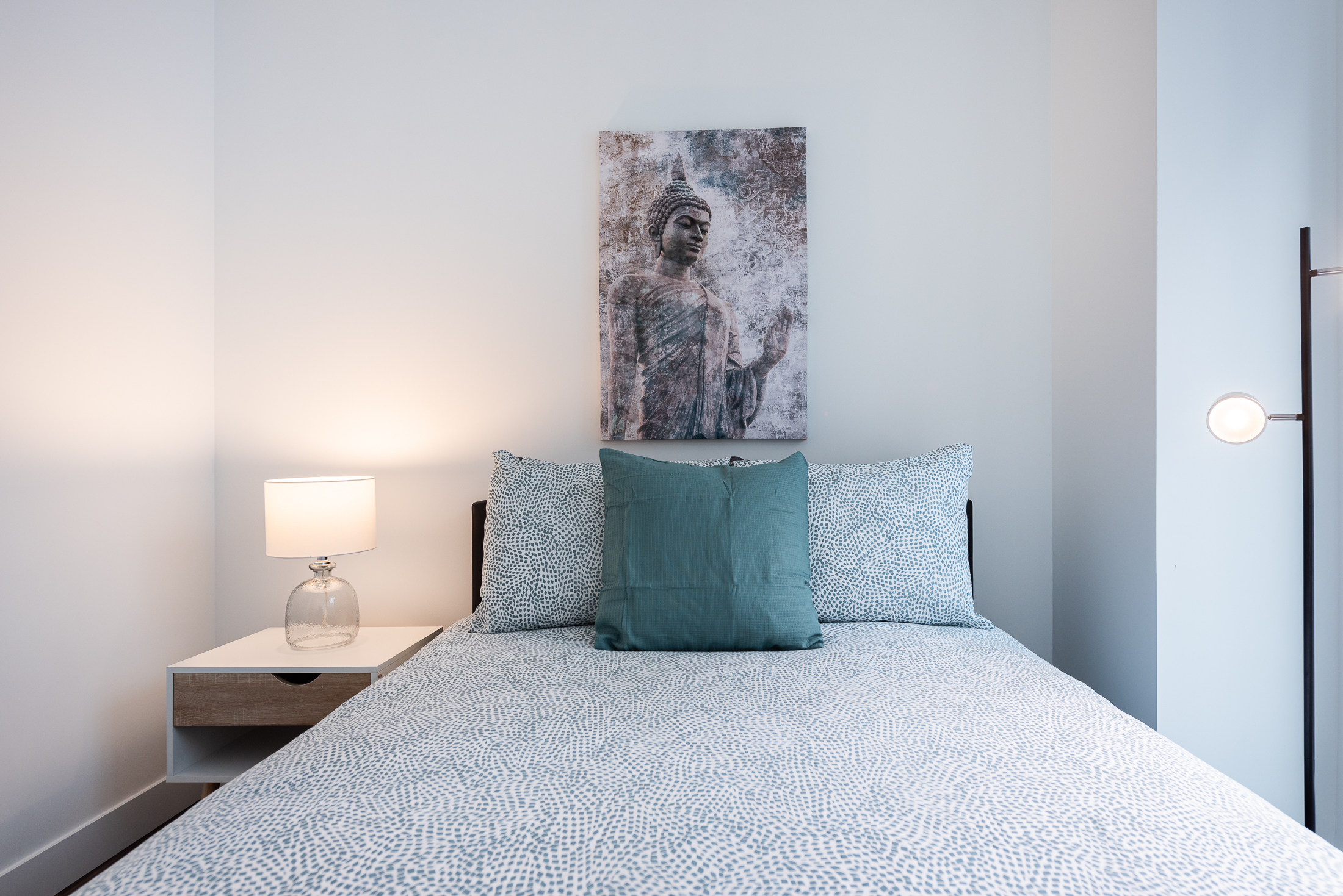 Le_George_12-bedroom3