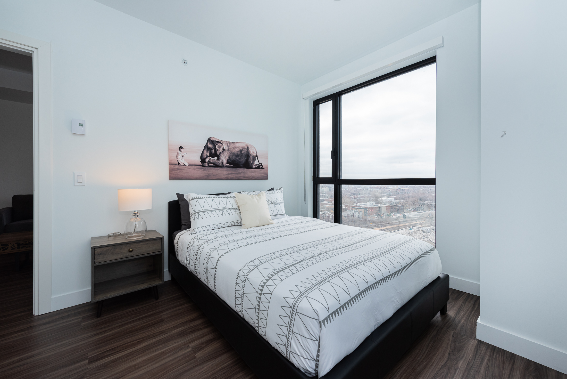 Le_George_12-bedroom8