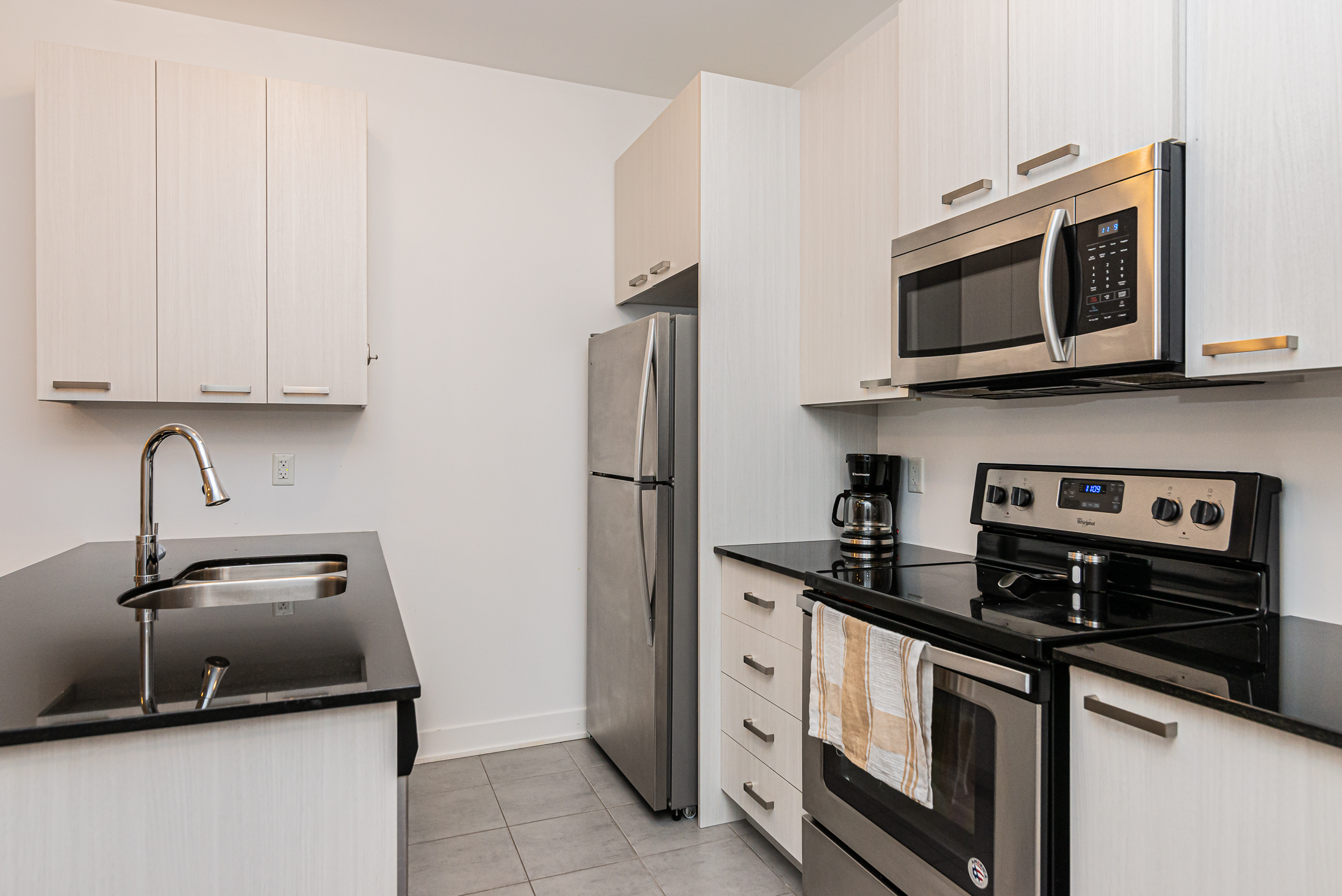 St-Do_kitchen_view