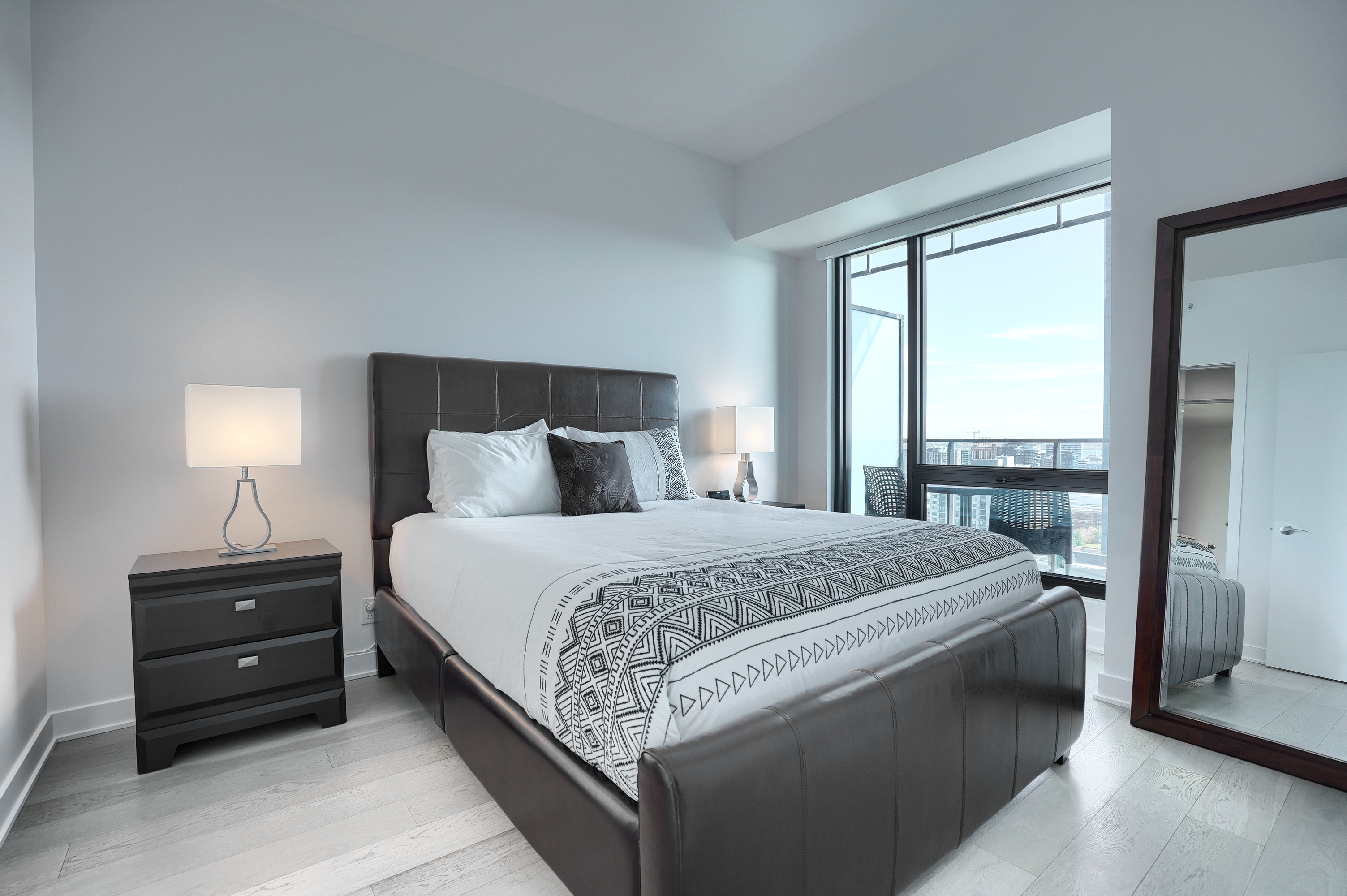 Tour-des-Canadiens_1808-French-003