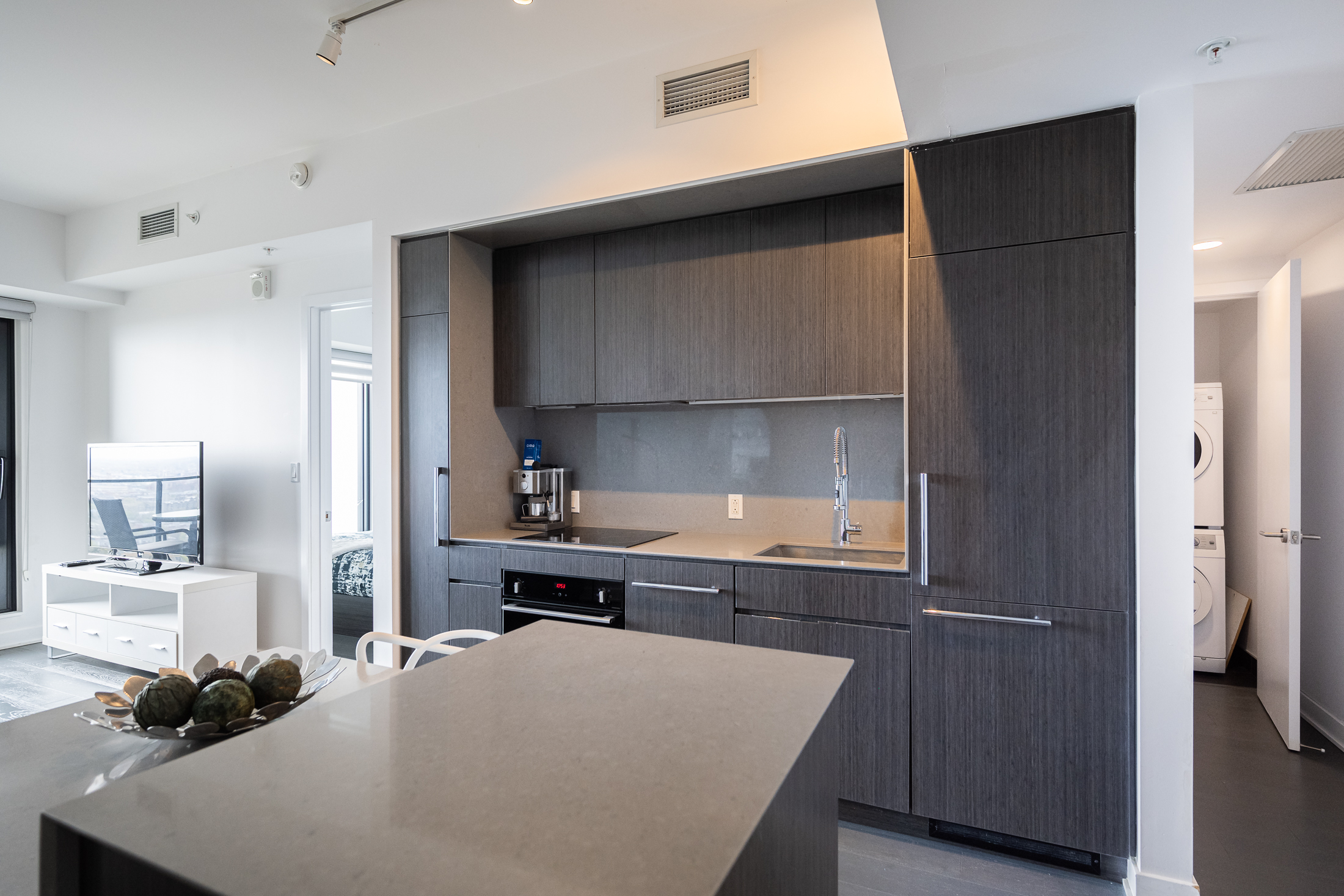 Tour-des-canadiens_2110-kitchen2