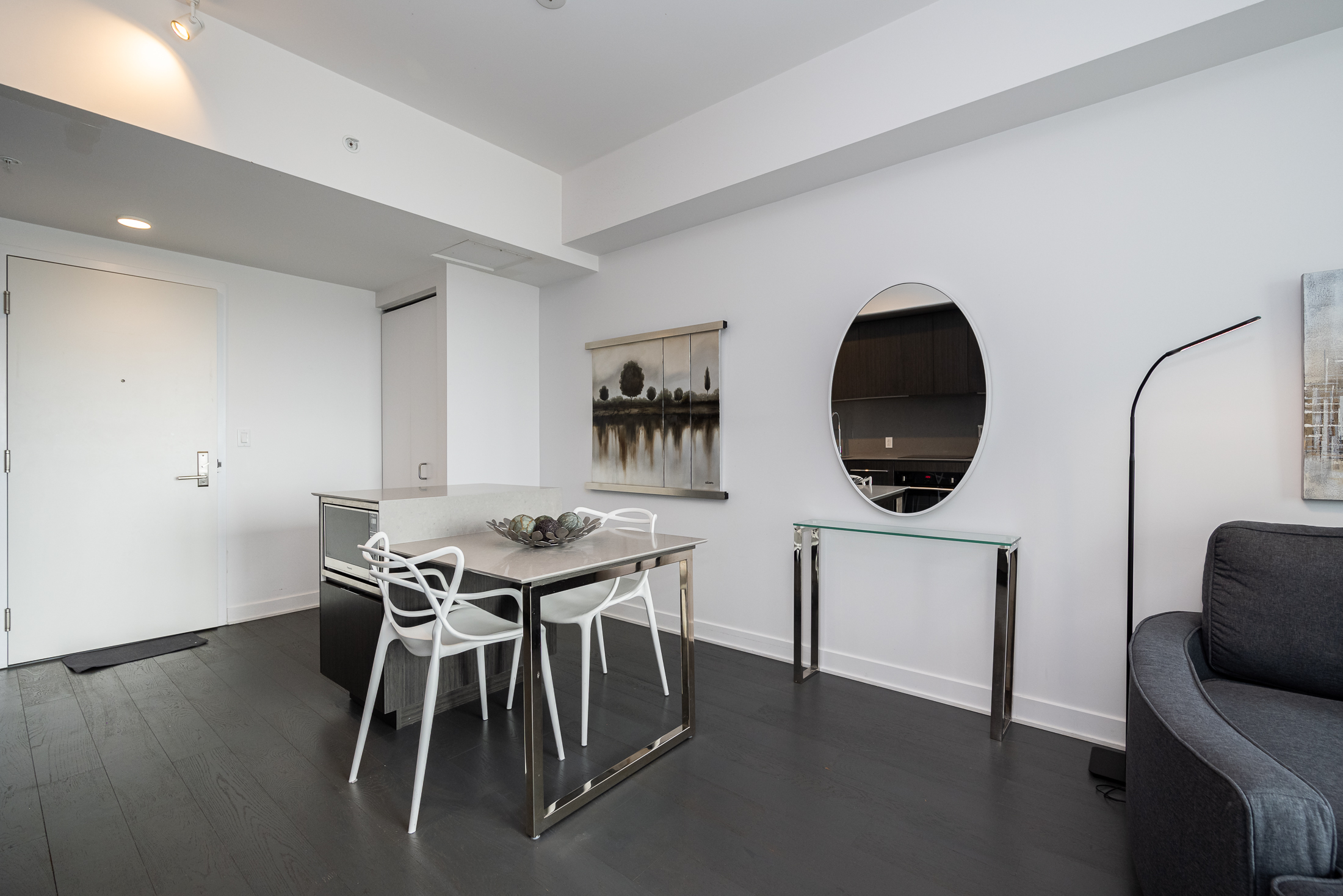 Tour-des-canadiens_2110_mirror_view