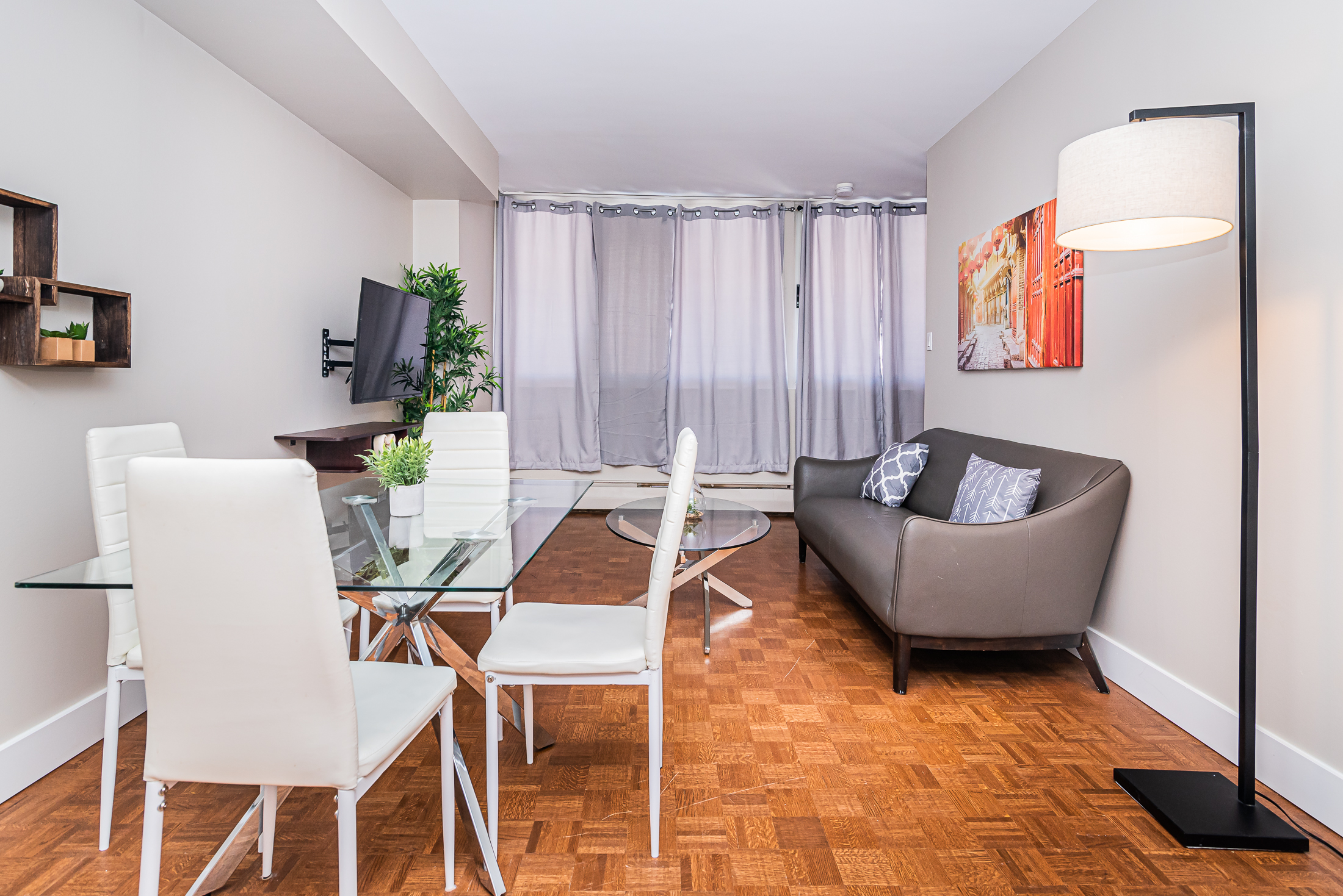 horizon__15a-dinning_table