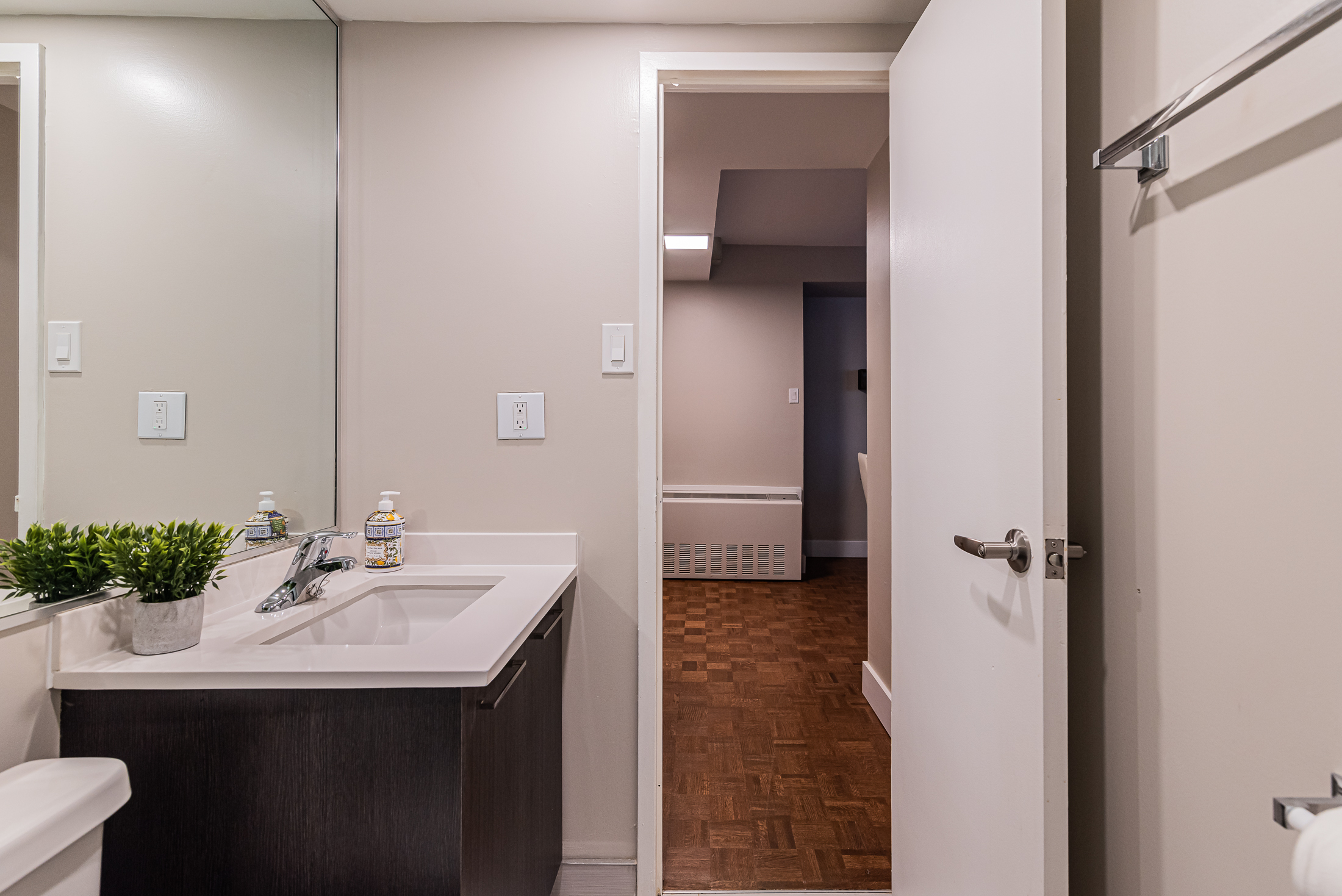 horizon__15a_washroom