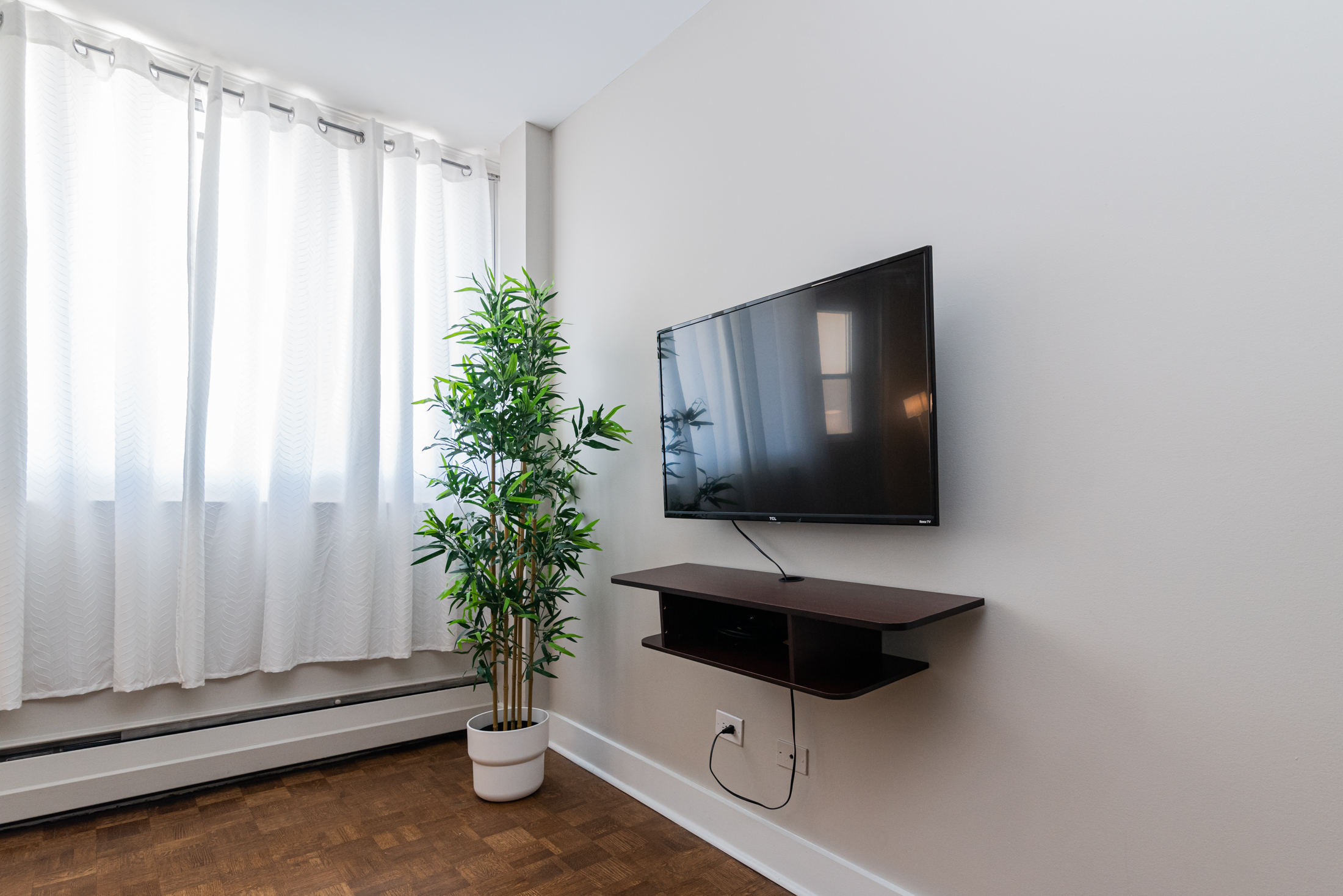 horizon__18A_Tv_screen_view
