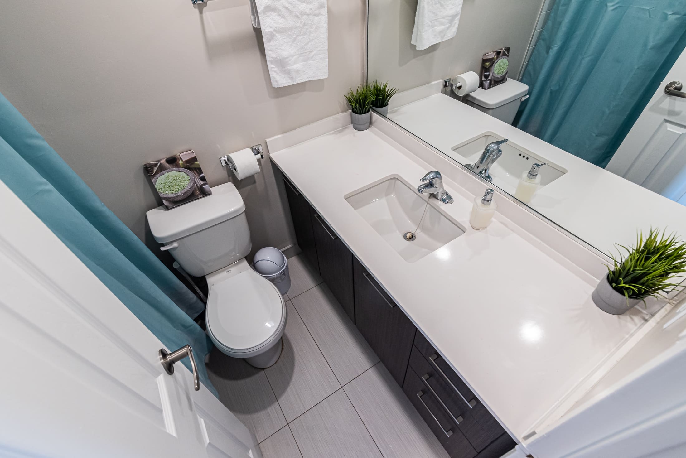 horizon__8B_toilet