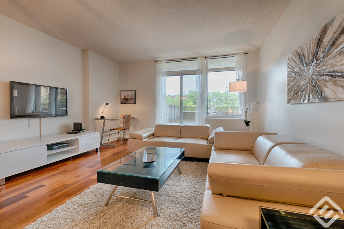 jardins-du-canal-2a_living_room2