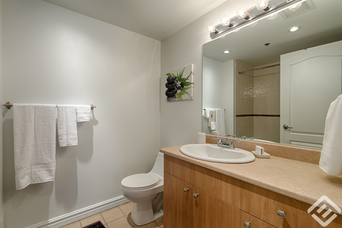 jardins-du-canal-2a_toilet