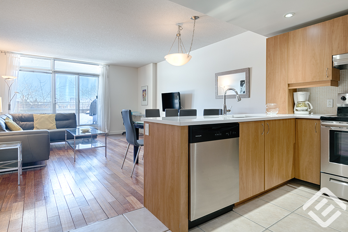 jardins-du-canal-2b_outer_view_from_kitchen