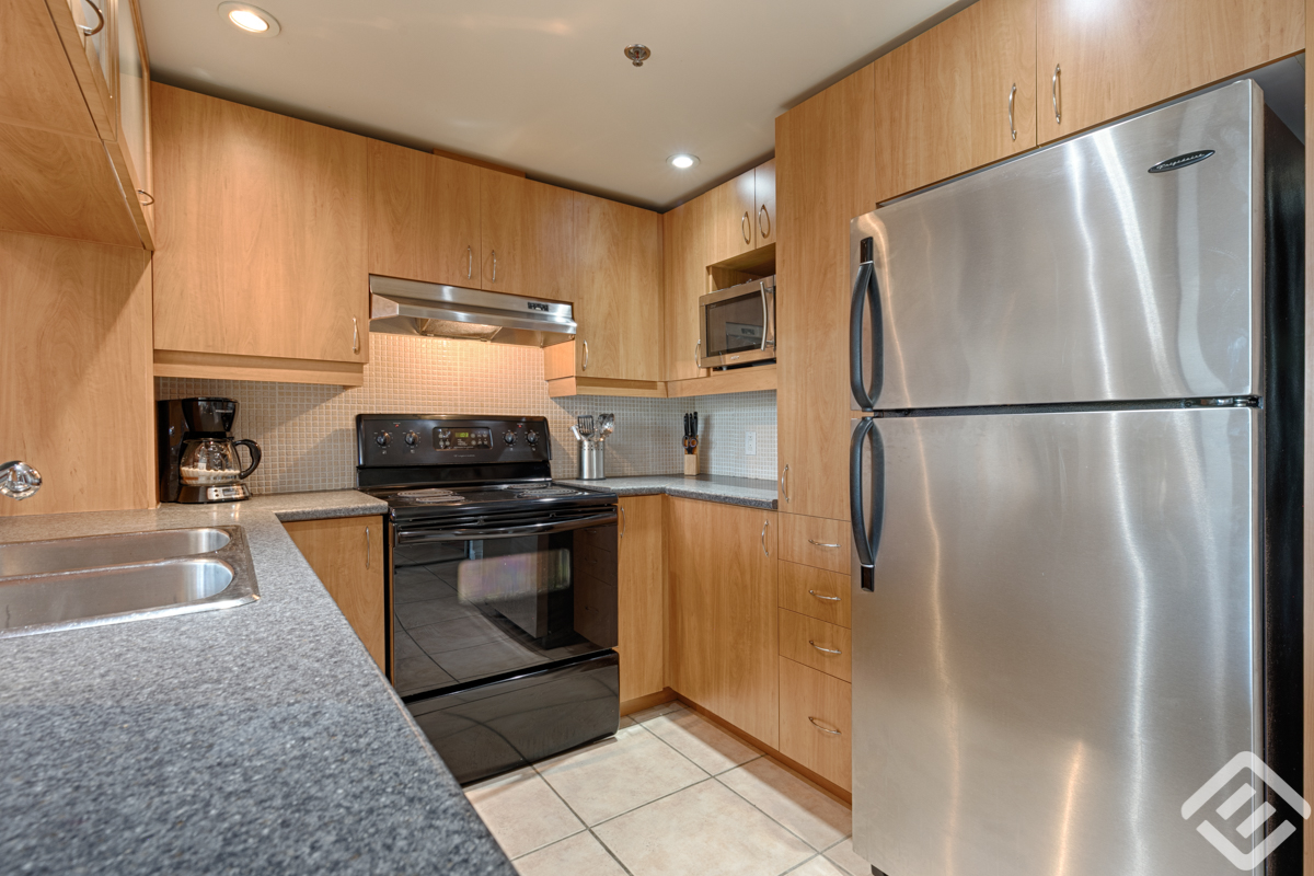 jardins-du-canal-3A_refrigerator