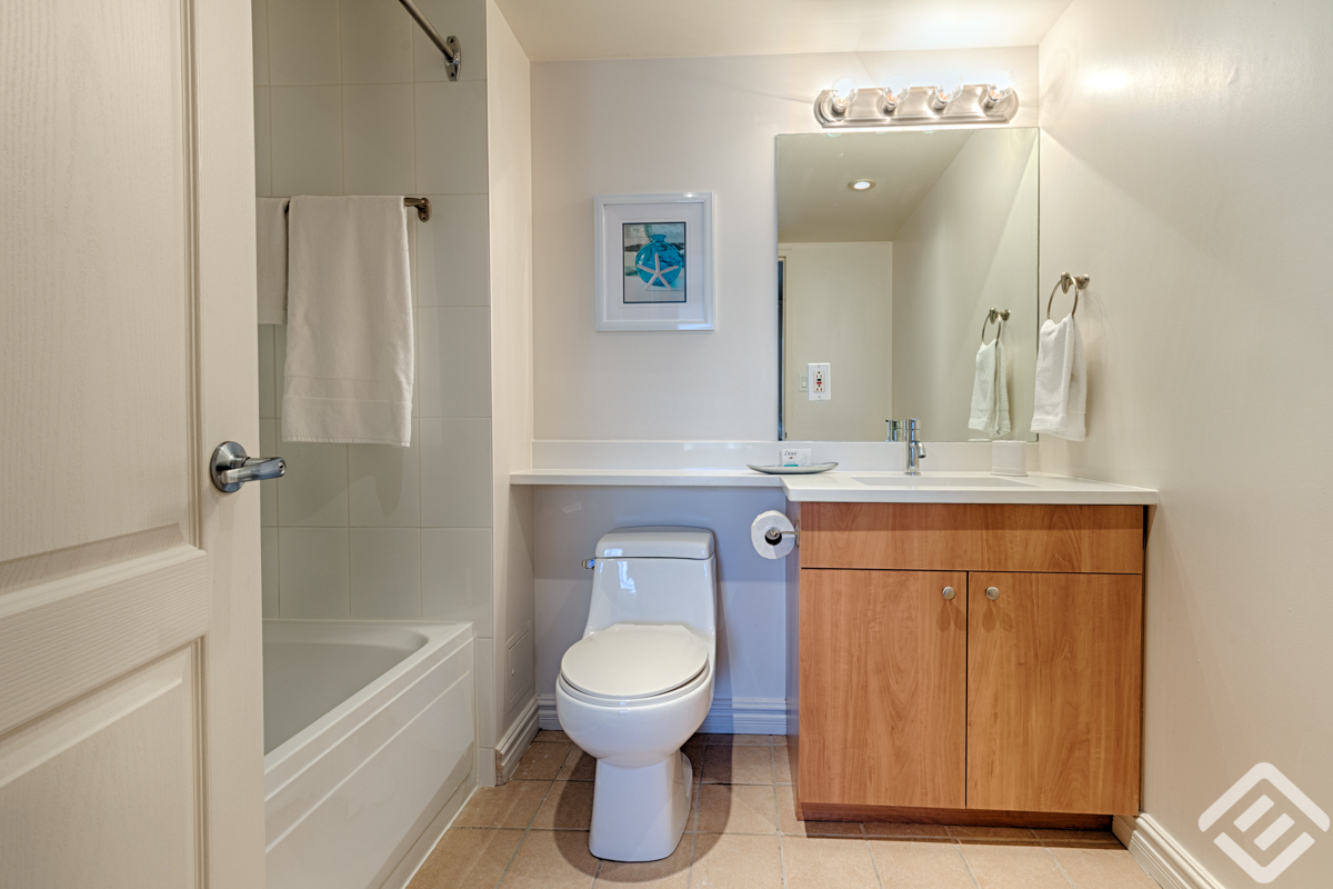 jardins-du-canal-5a_toilet