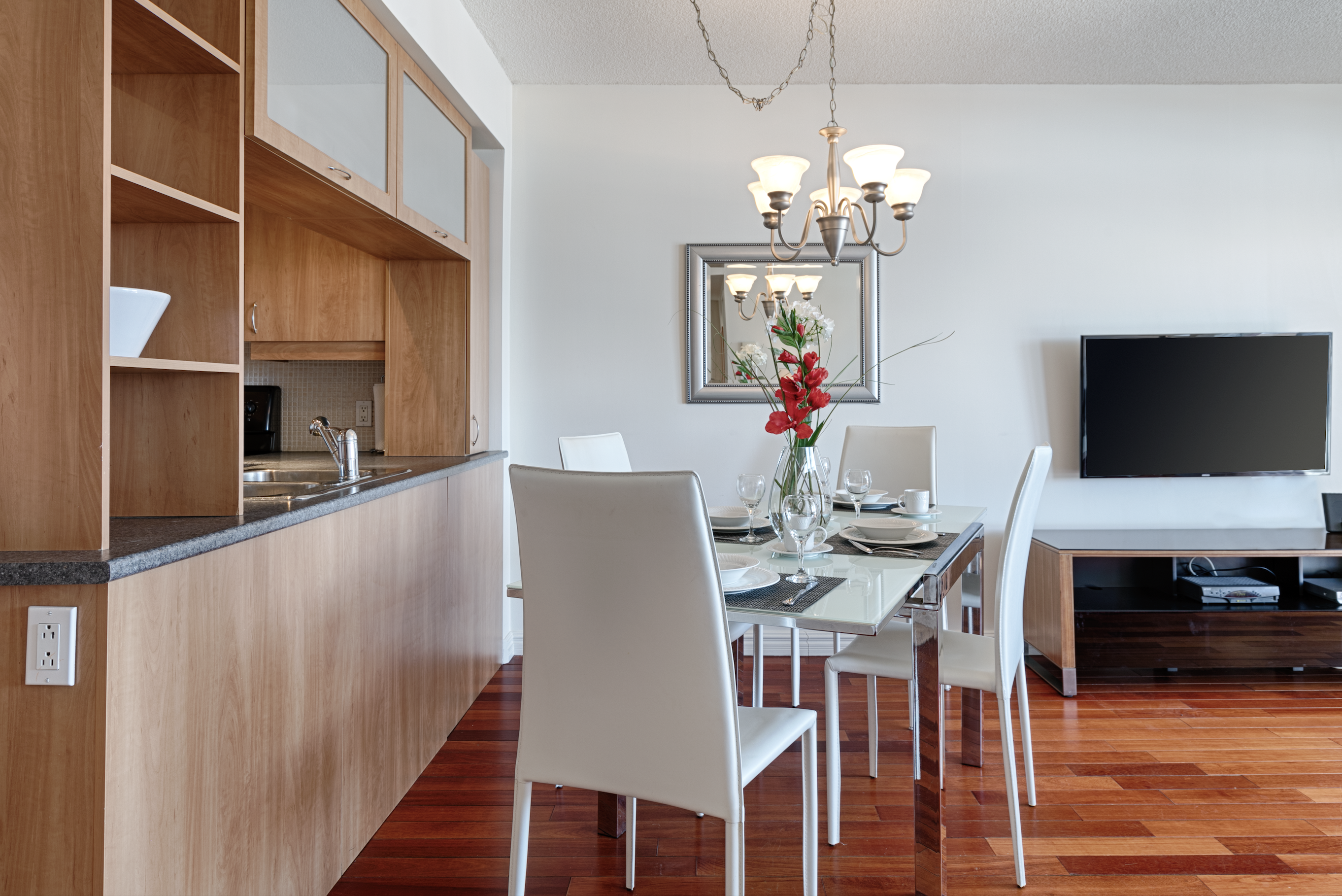 jardins-du-canal-6B_dinning_table