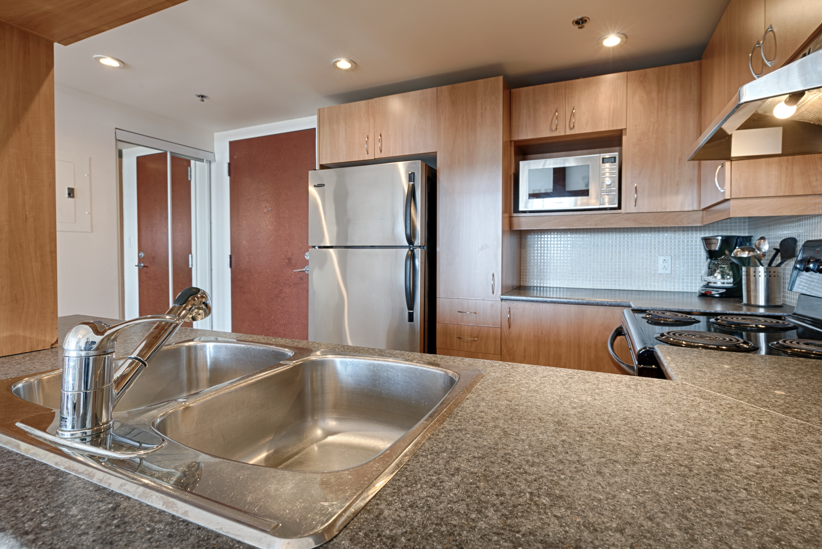 jardins-du-canal-6B_kitchen_sink