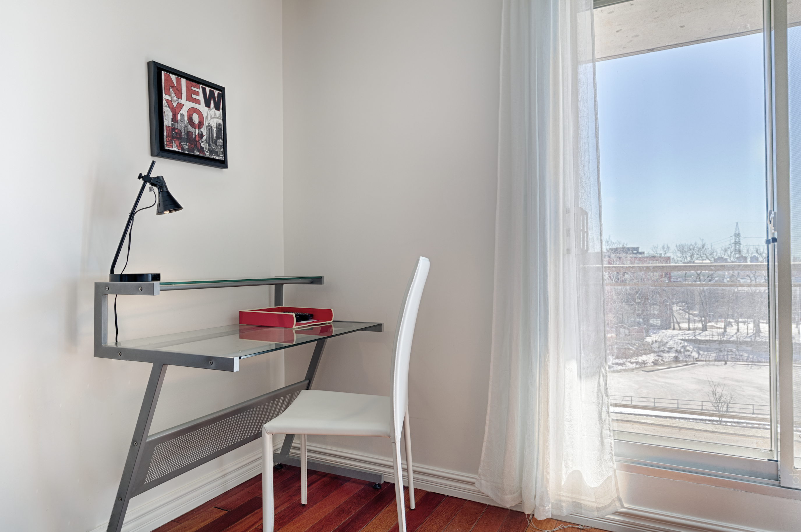 jardins-du-canal-6B_study_table