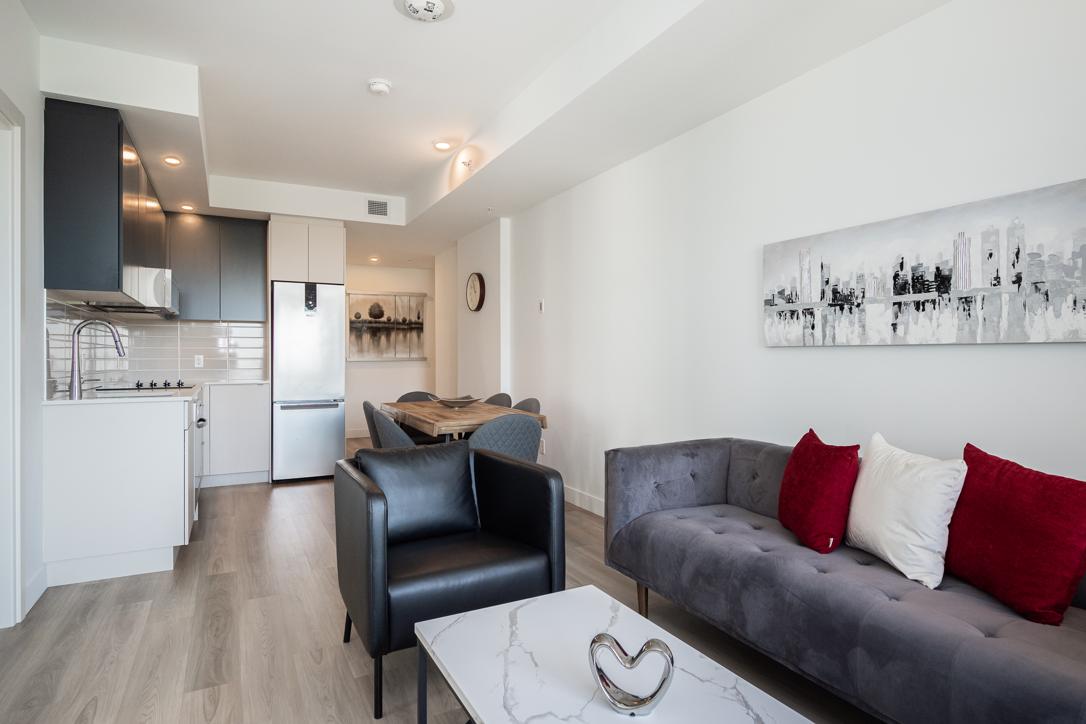 le-george-012-thumbnail