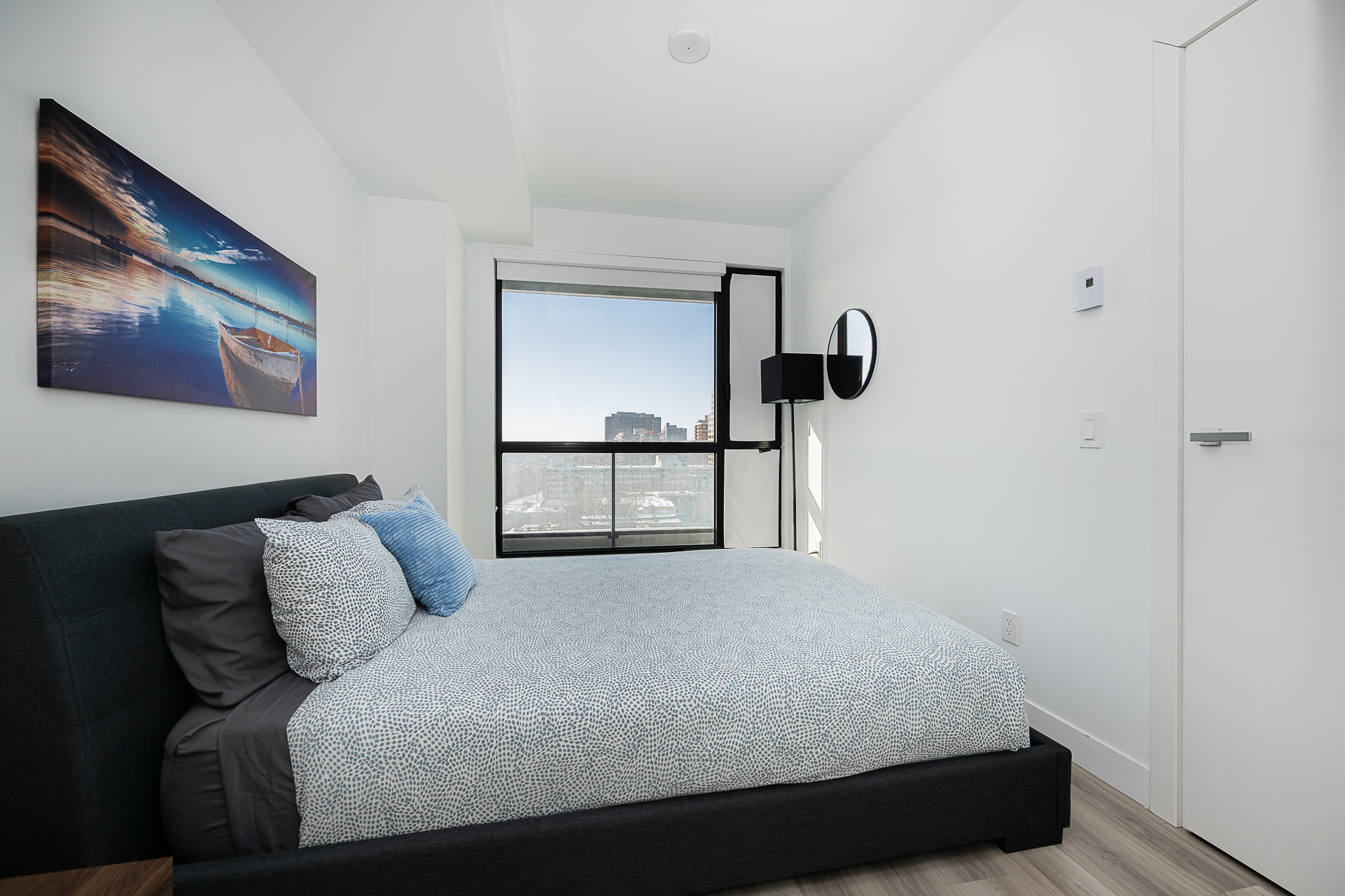 le-george-09_bedroom