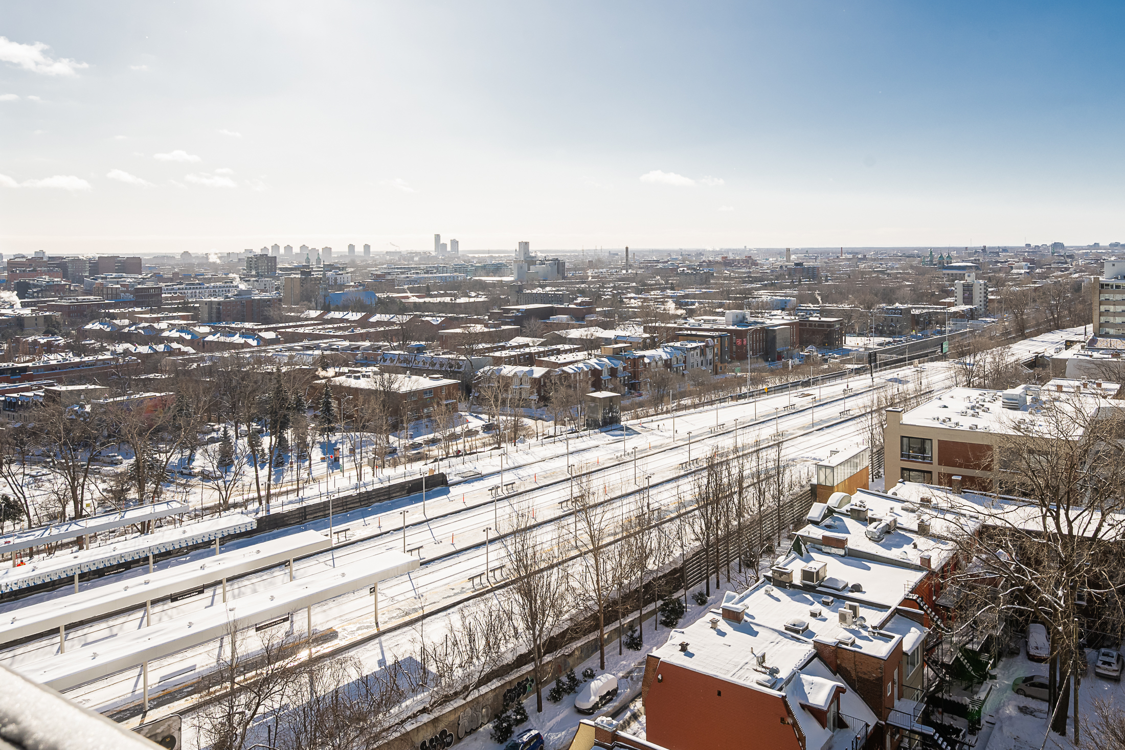 le-george-09_ouside_street_view