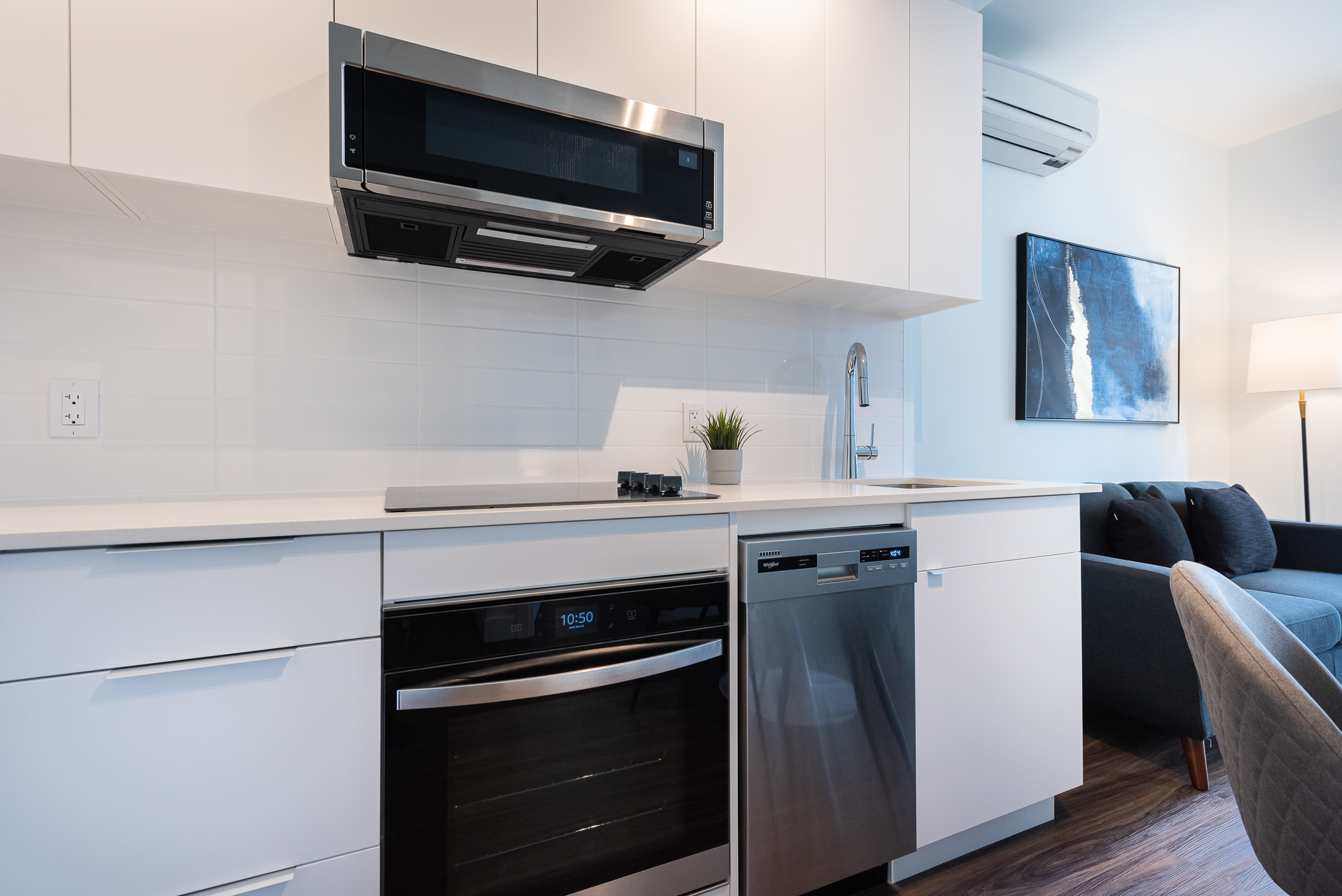 le-george-1-kitchen3