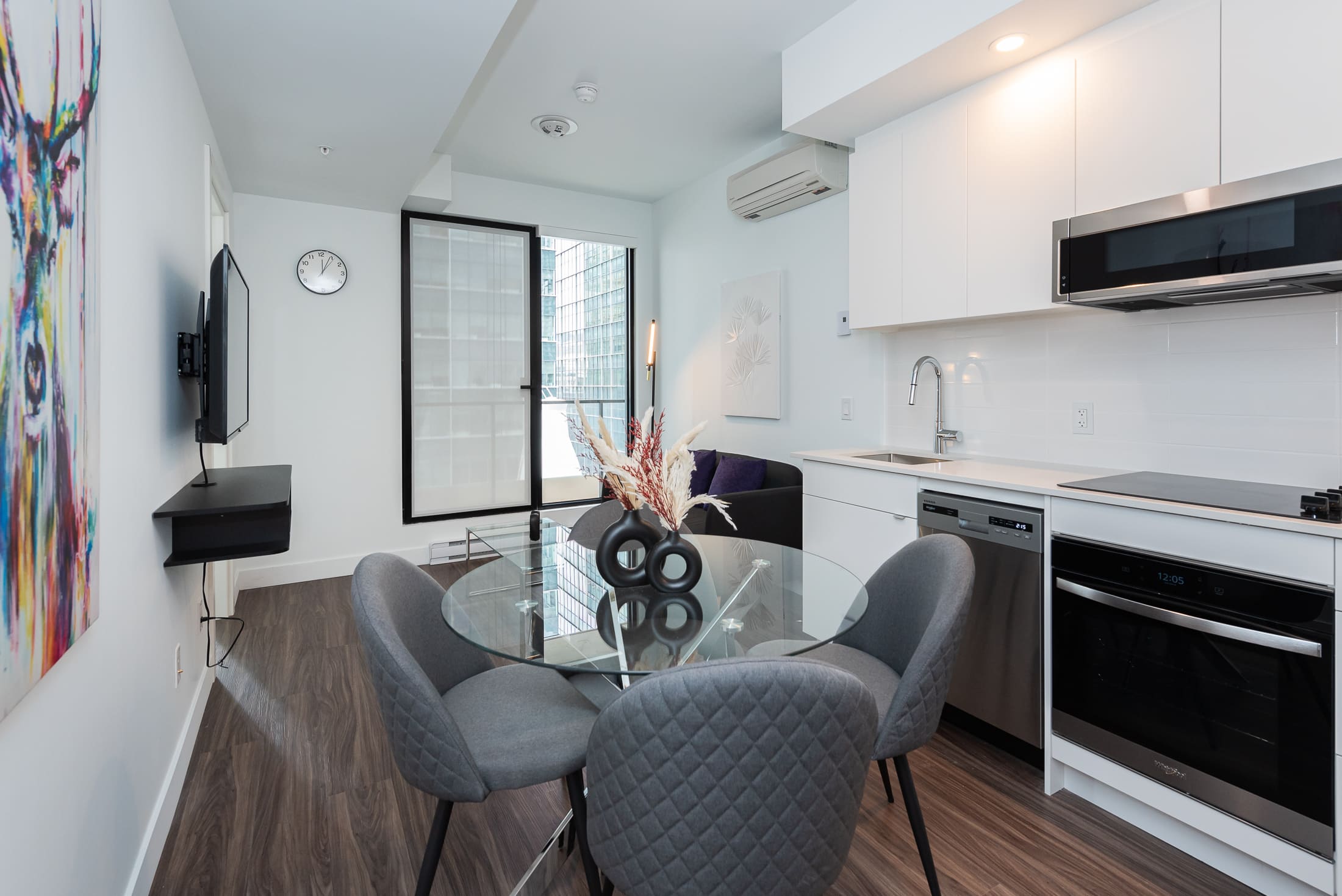 le-george-13-living-area2