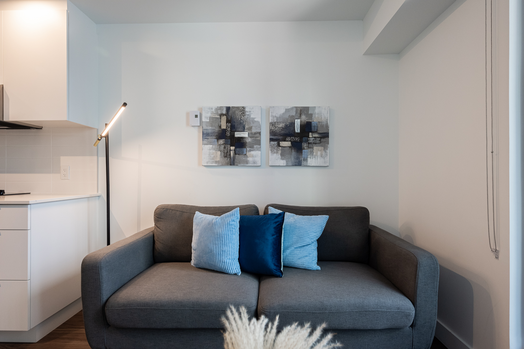 le-george-15-sitting-area