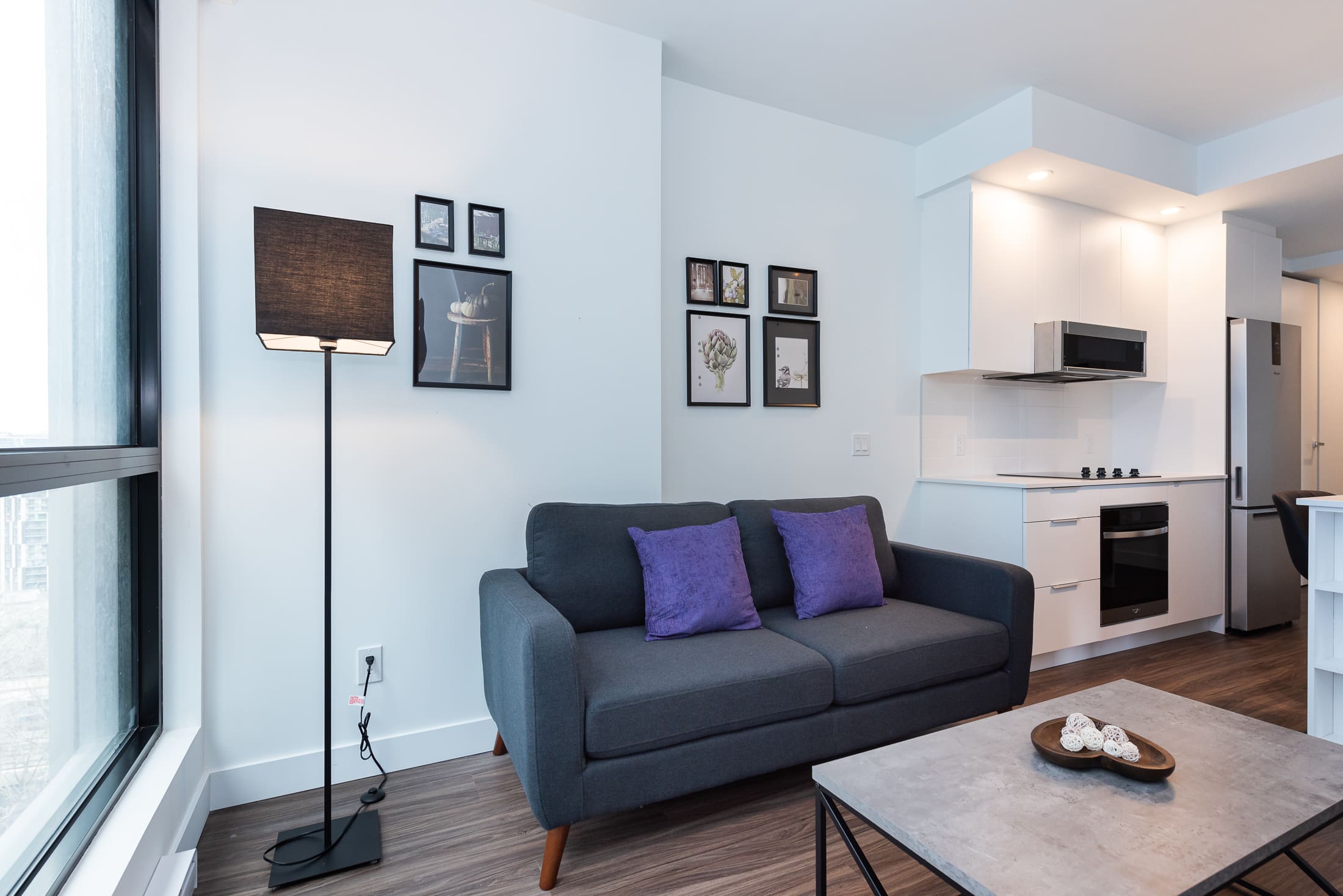 le-george-16-livingroom2