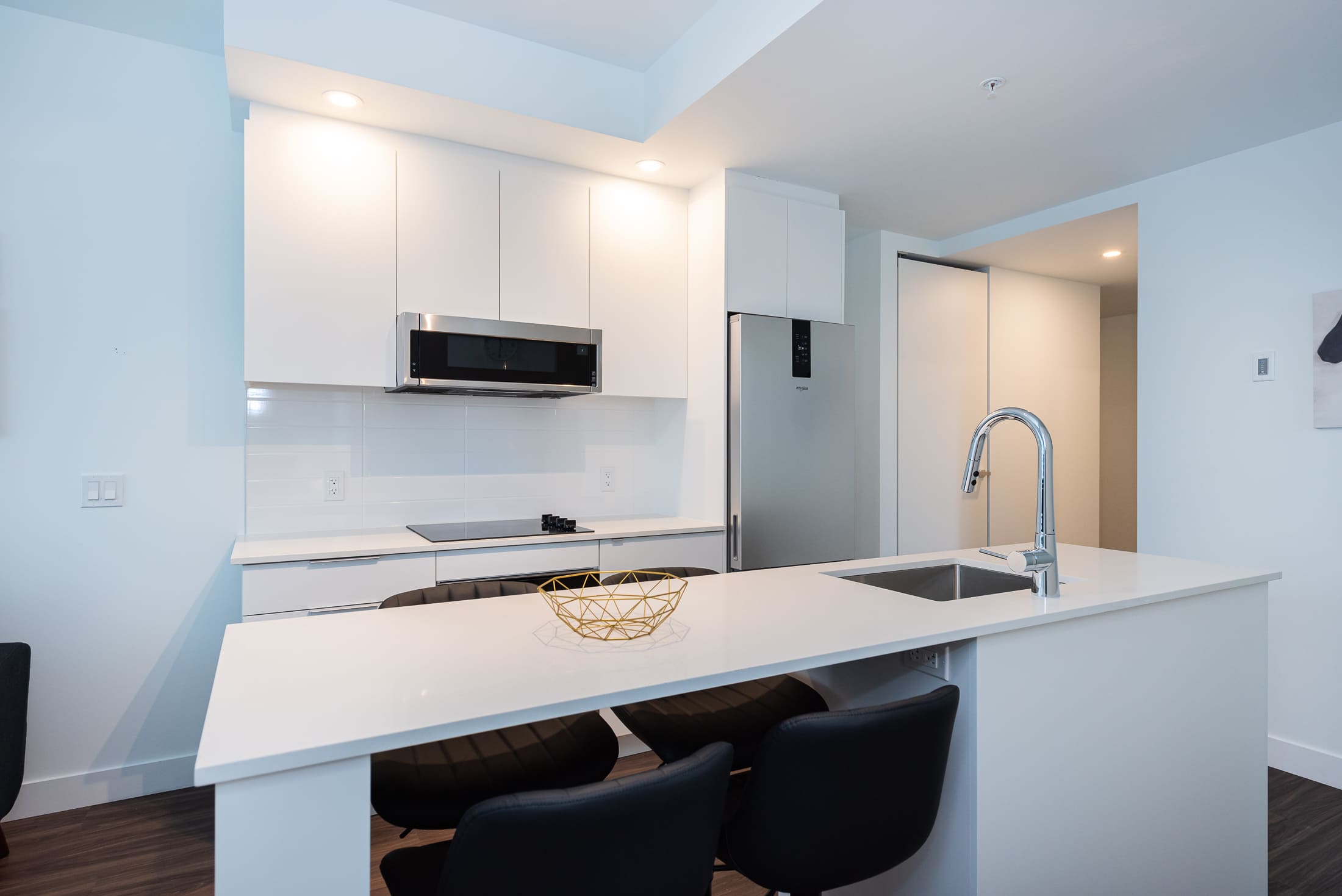 le-george-16-livingroom3