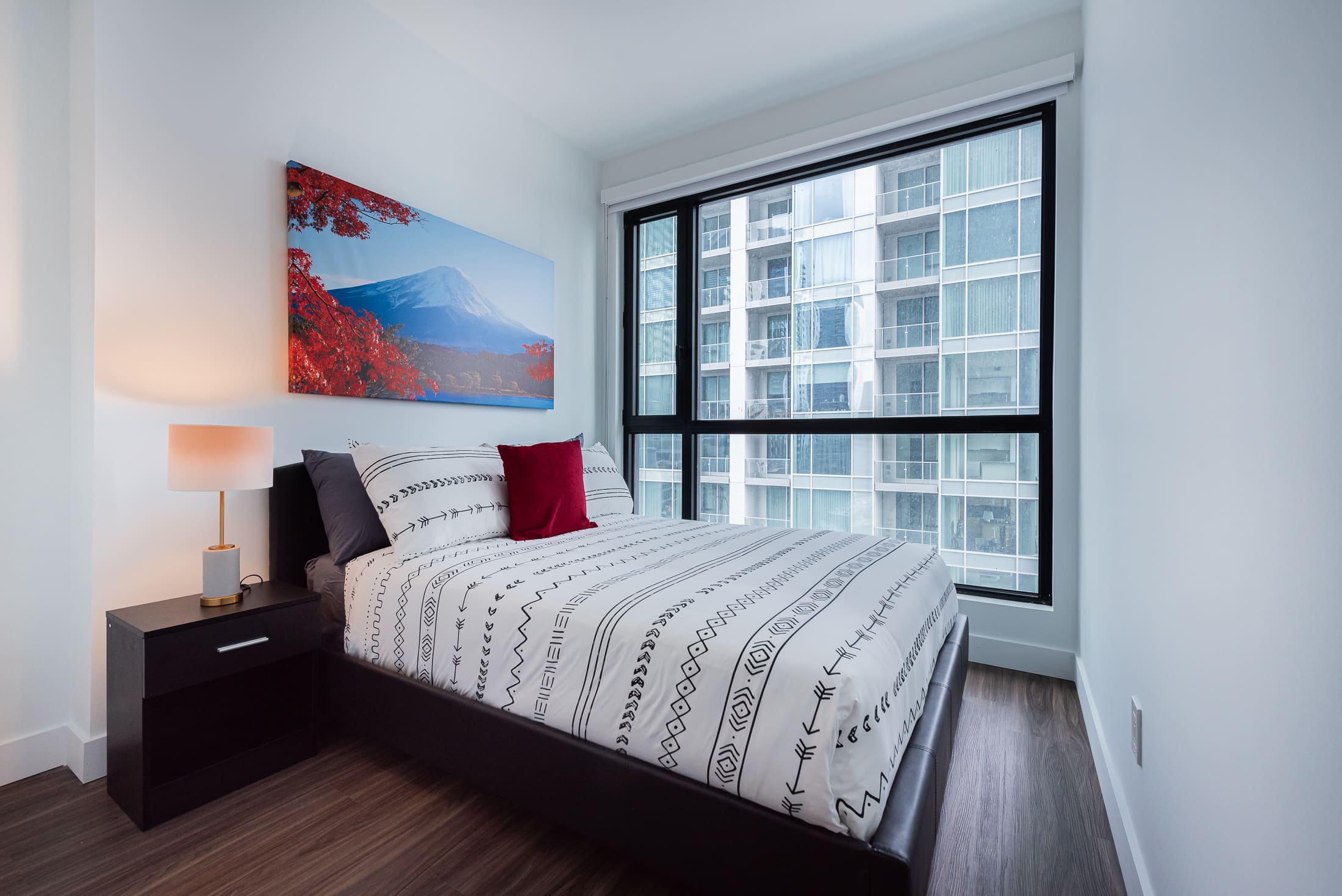 le-george-17-bedroom1