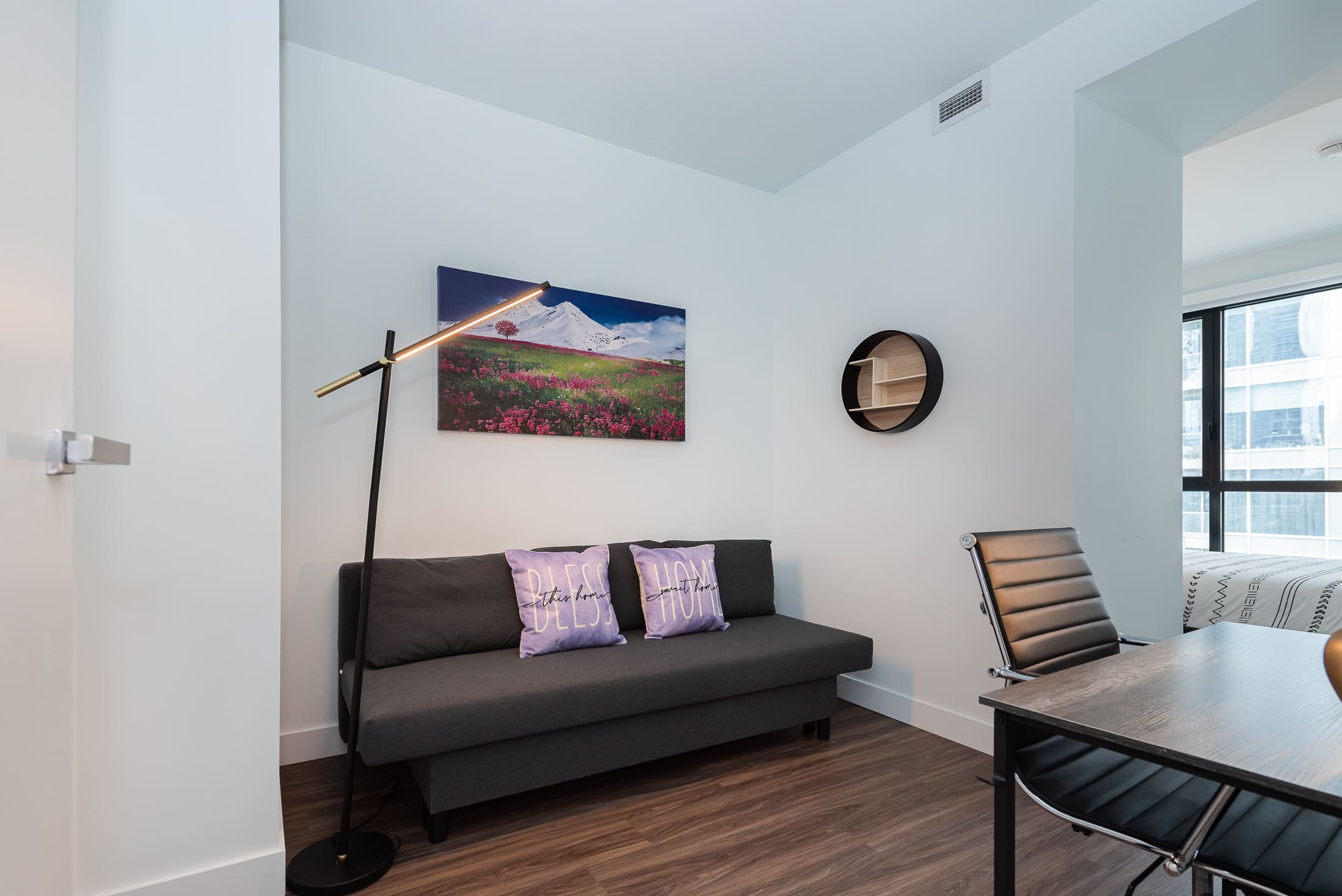 le-george-17-drawing-room