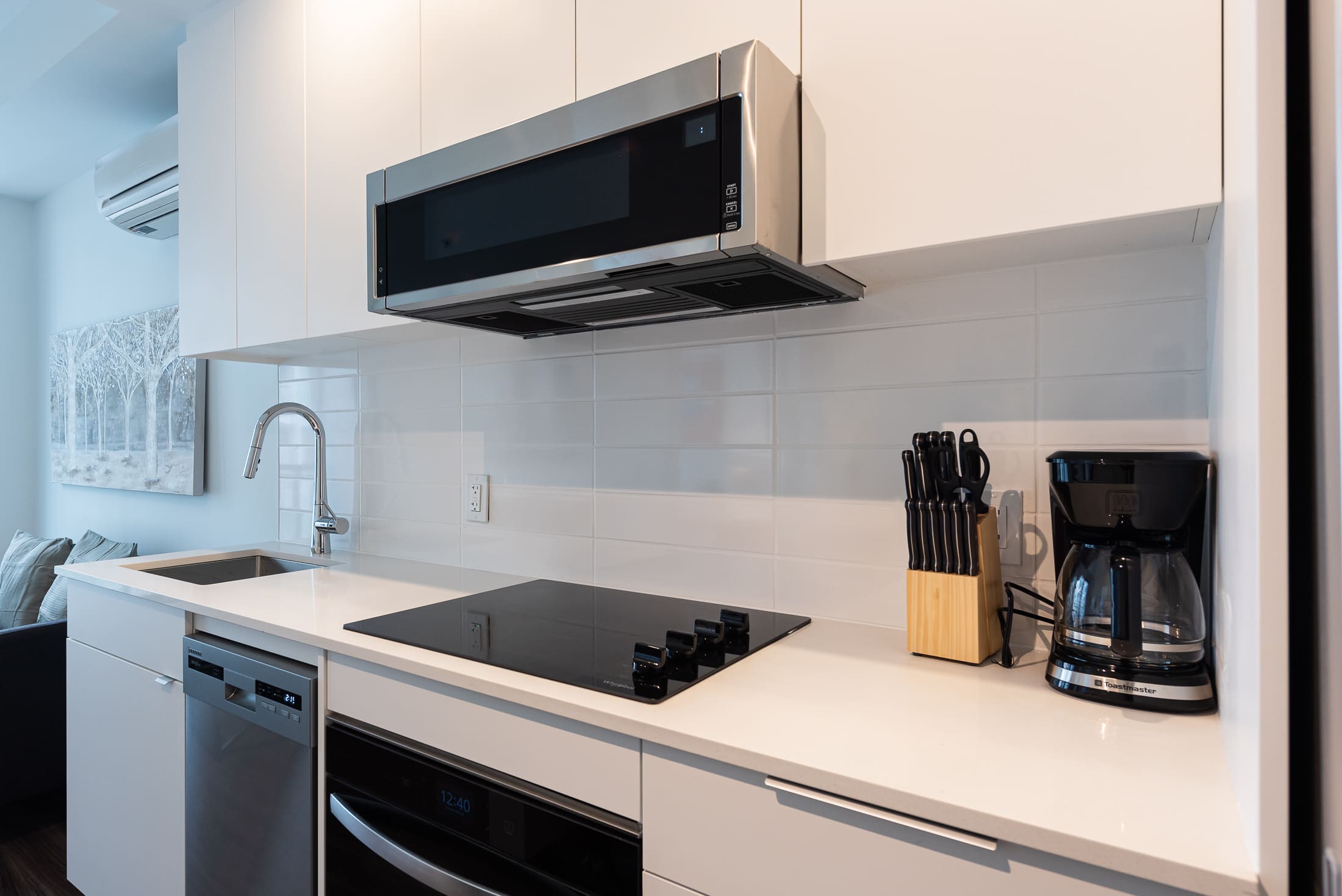 le-george-17-kitchen