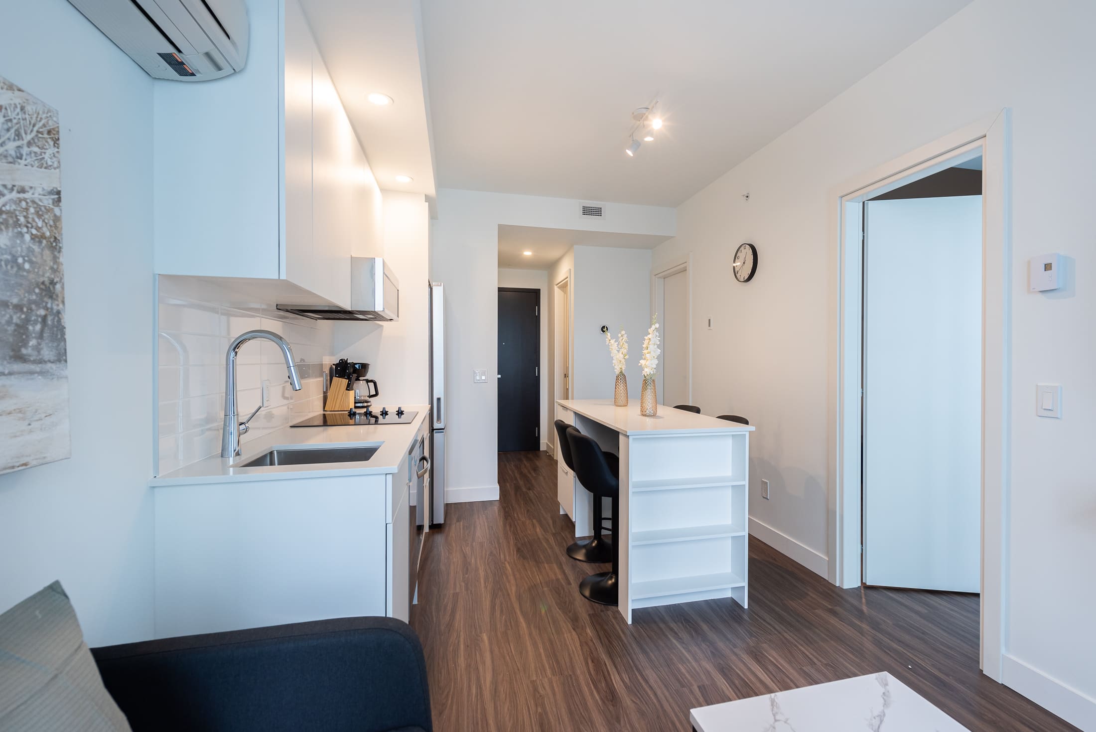 le-george-17-kitchen4