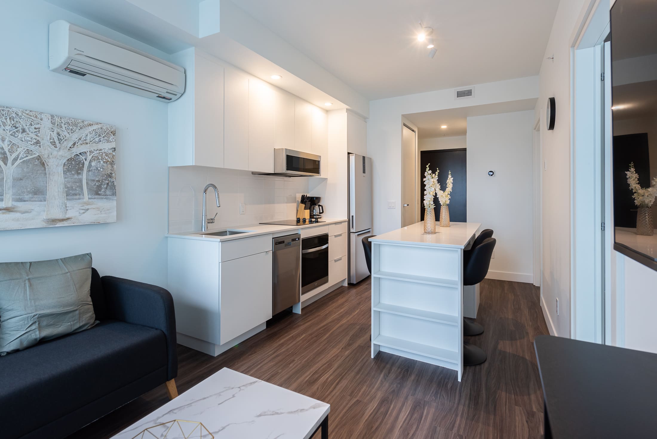 le-george-17_kitchen-area