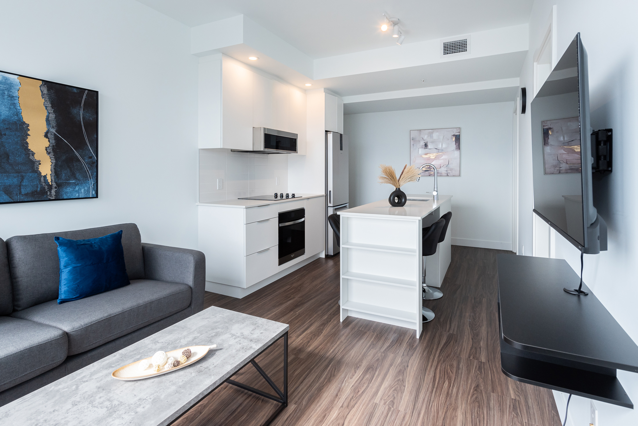 le-george-3-living-room