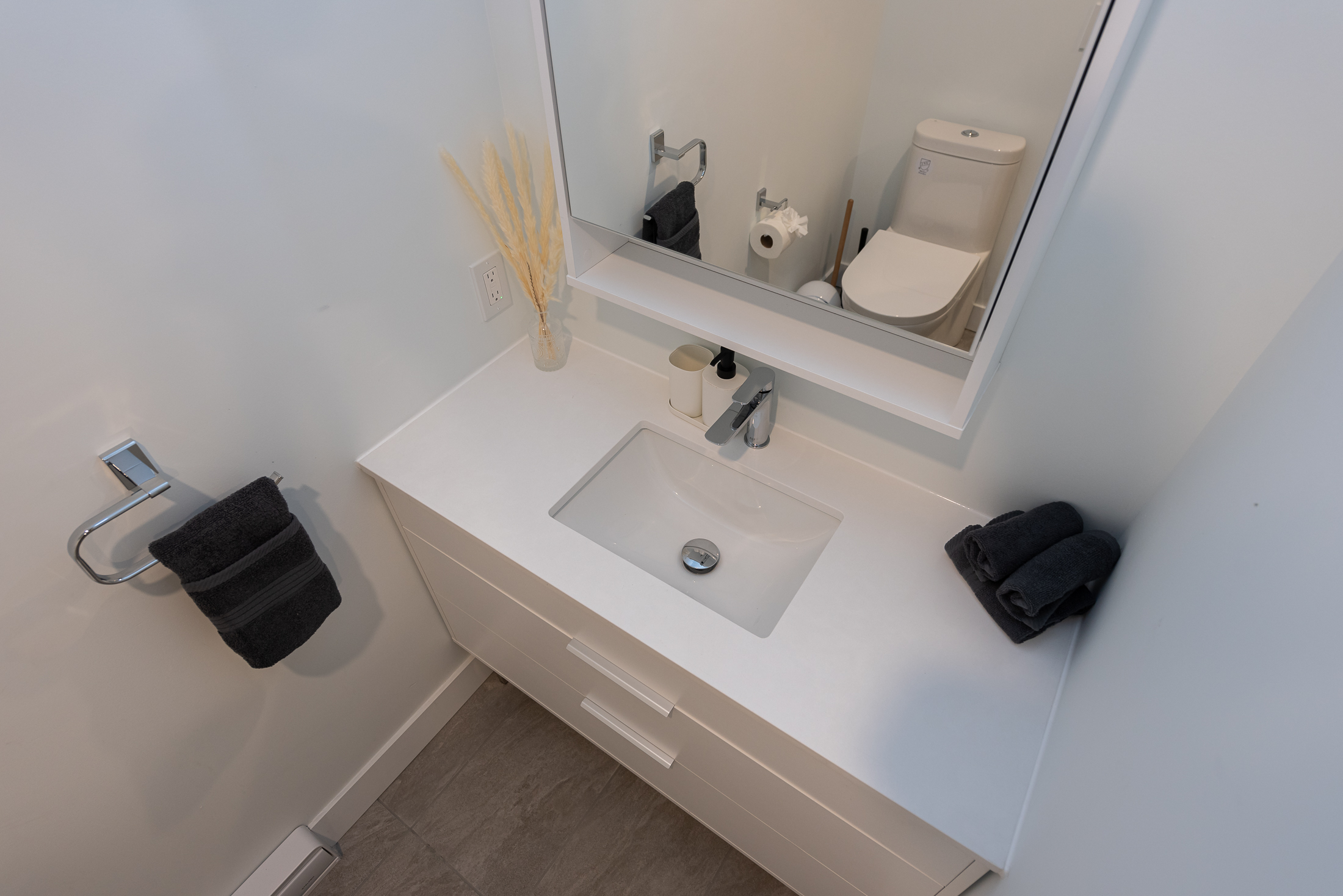 le-george-3-washroom