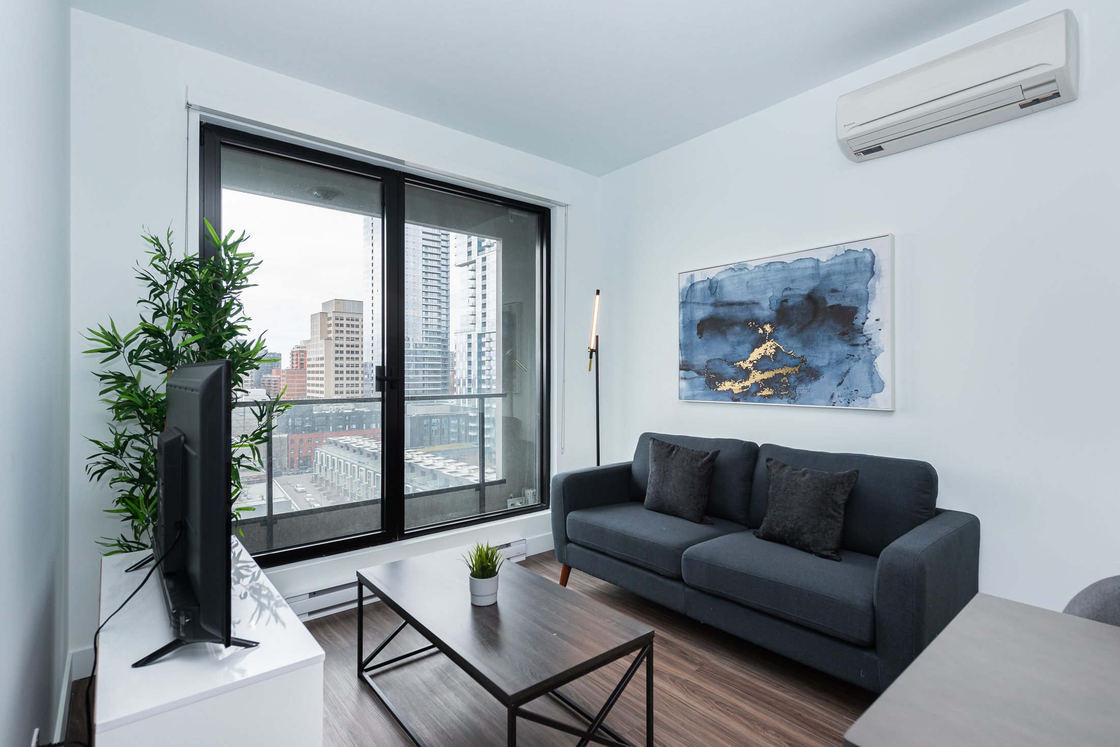 le-george-9-dinning-area2