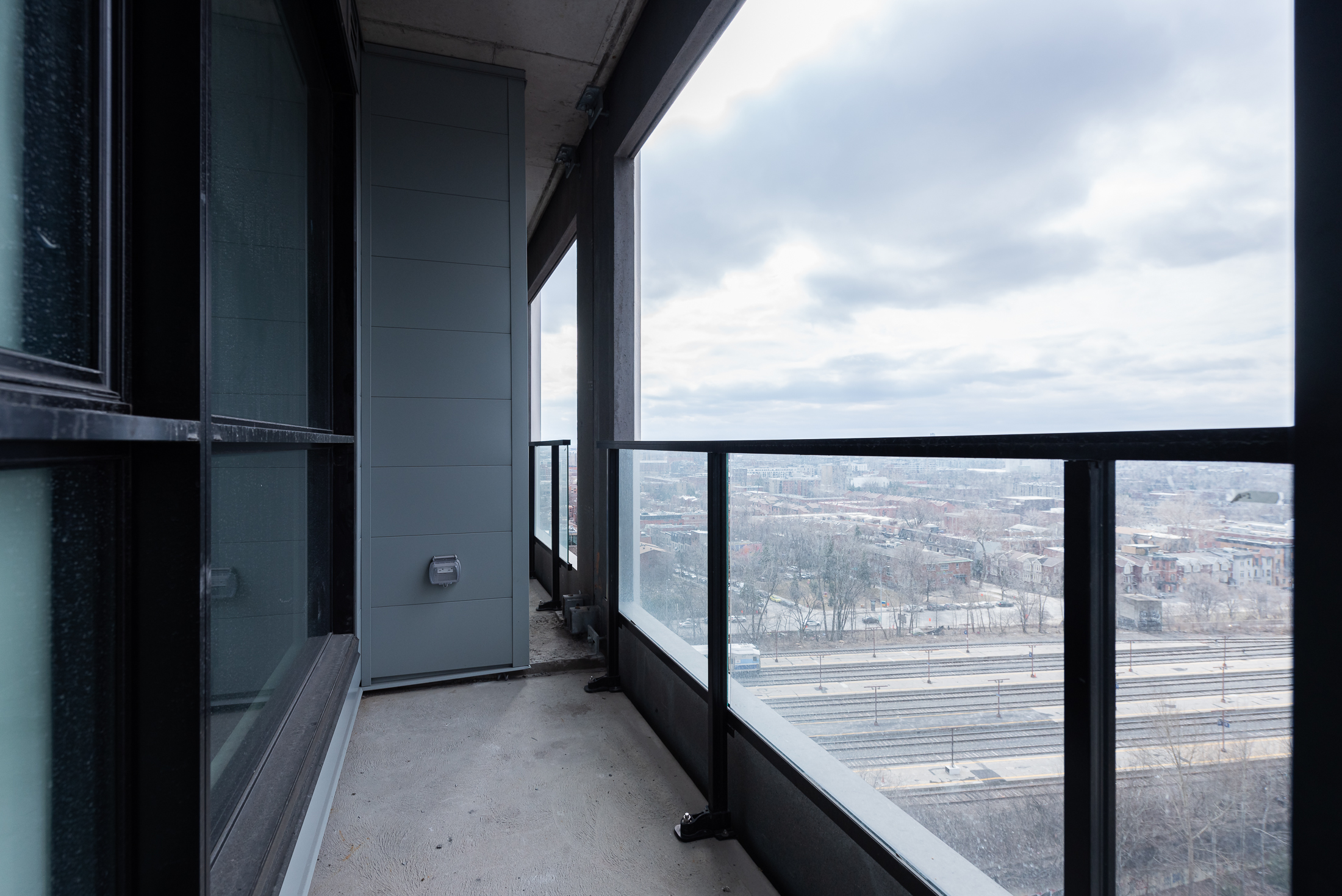 le-george-outside_view