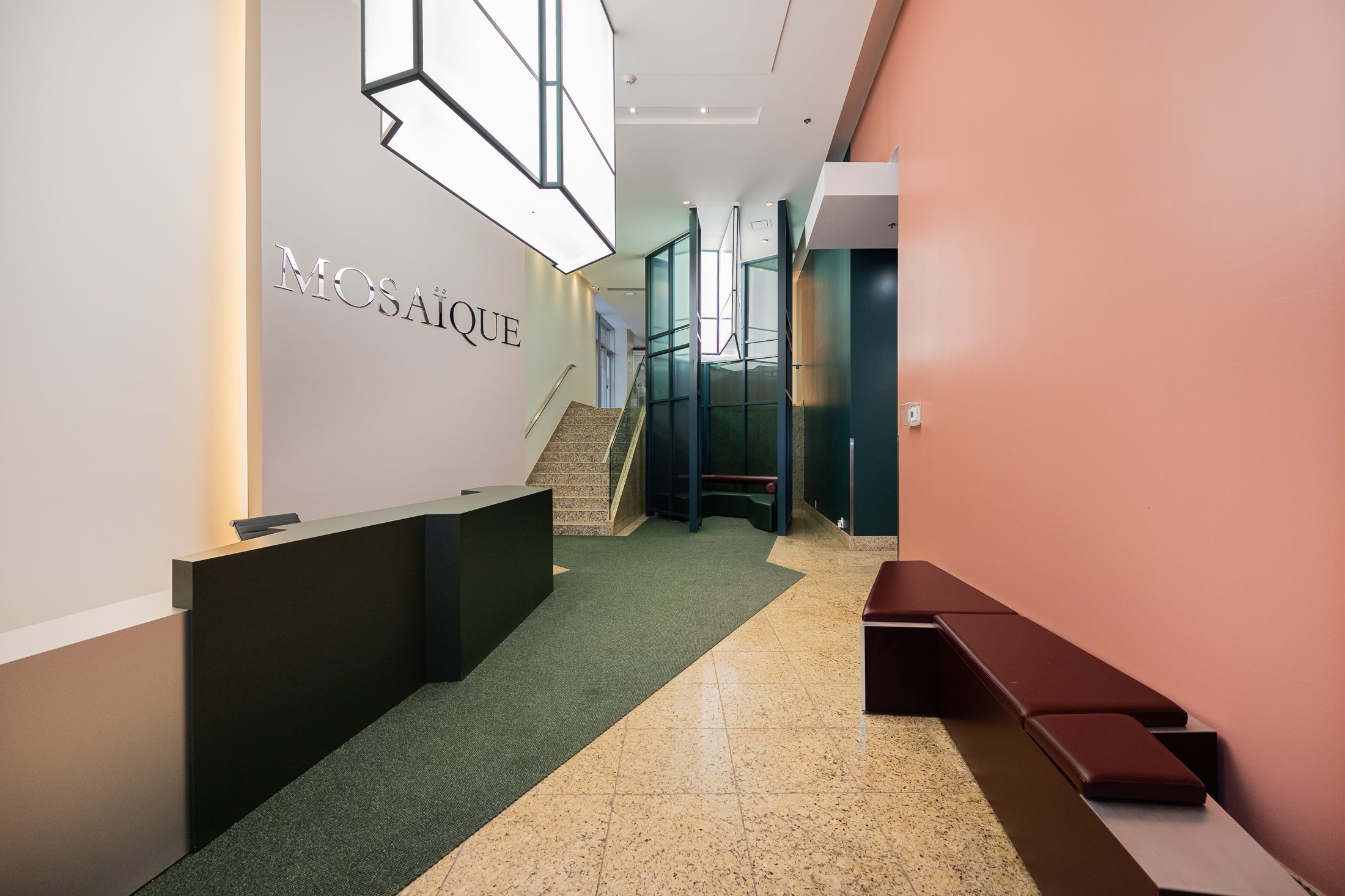 mosaique__8B-_stairs_area