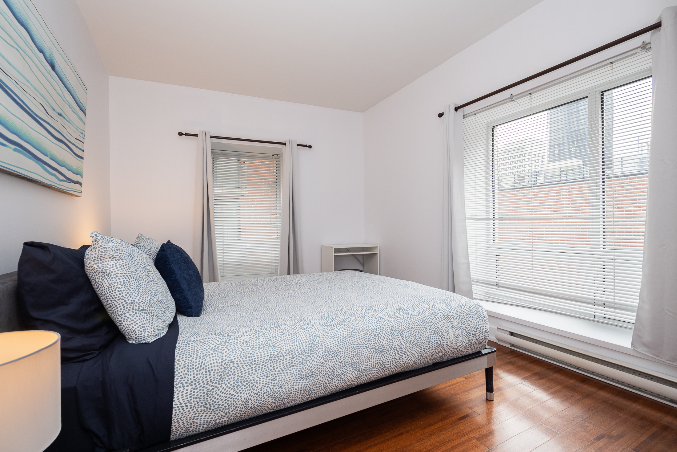 mosaique__8B-bedroom1