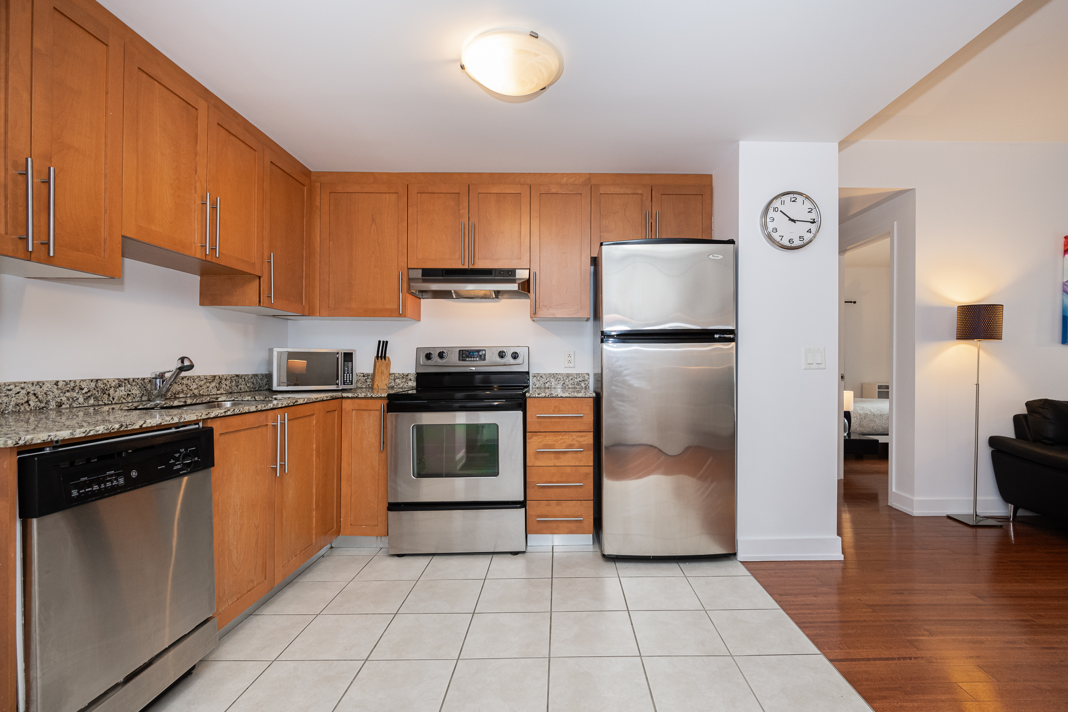 mosaique__8B-kitchen_area