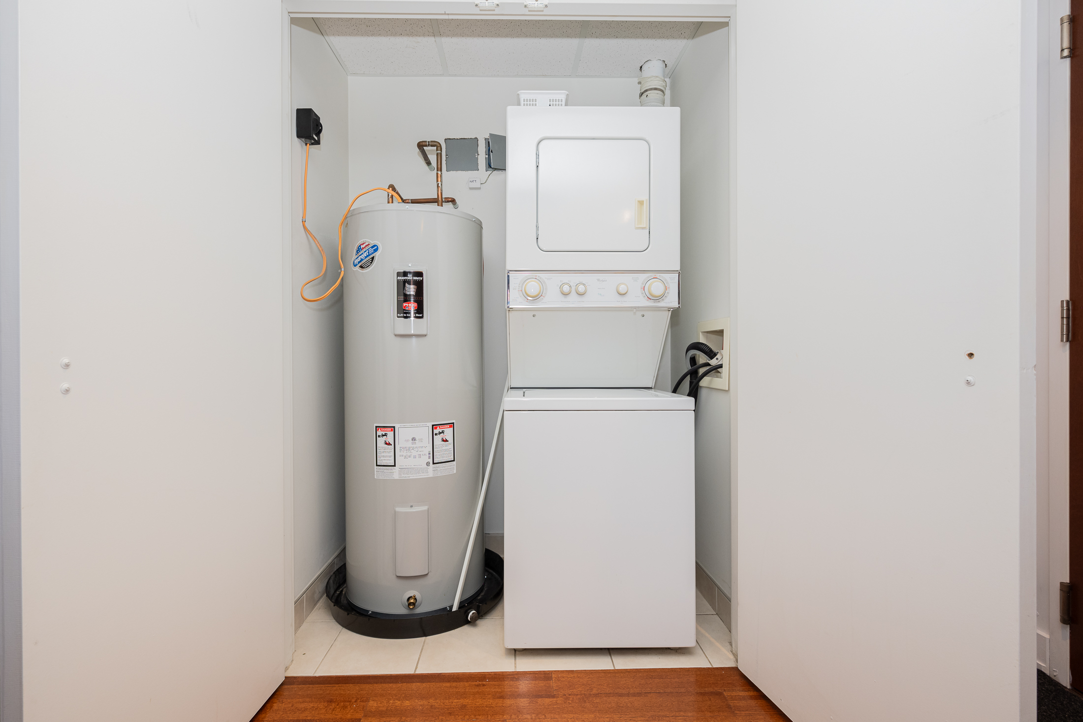 mosaique__8B-washig-machine_full_view