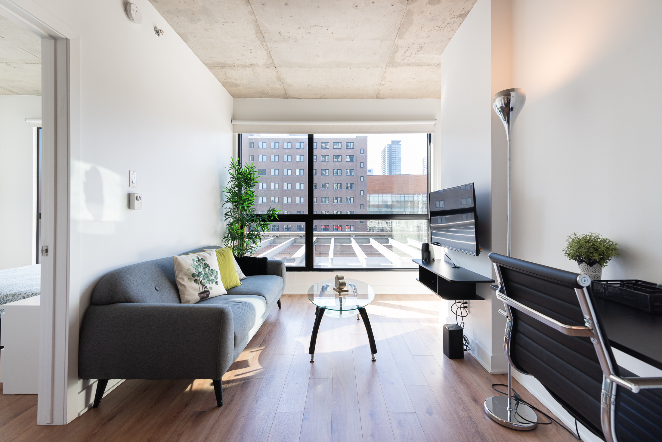 my-riade__5A-living-room2