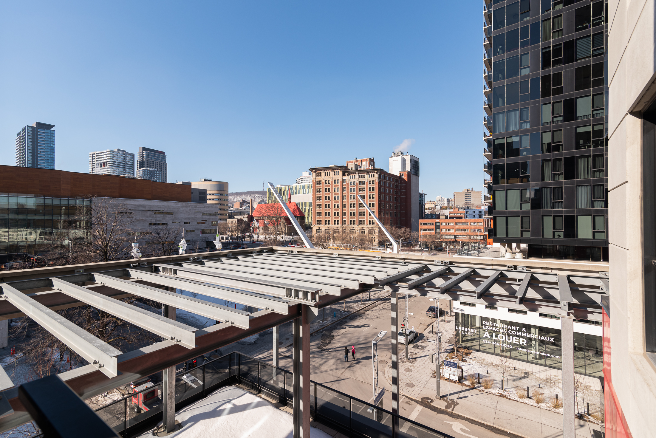 my-riade__5A-outside-view