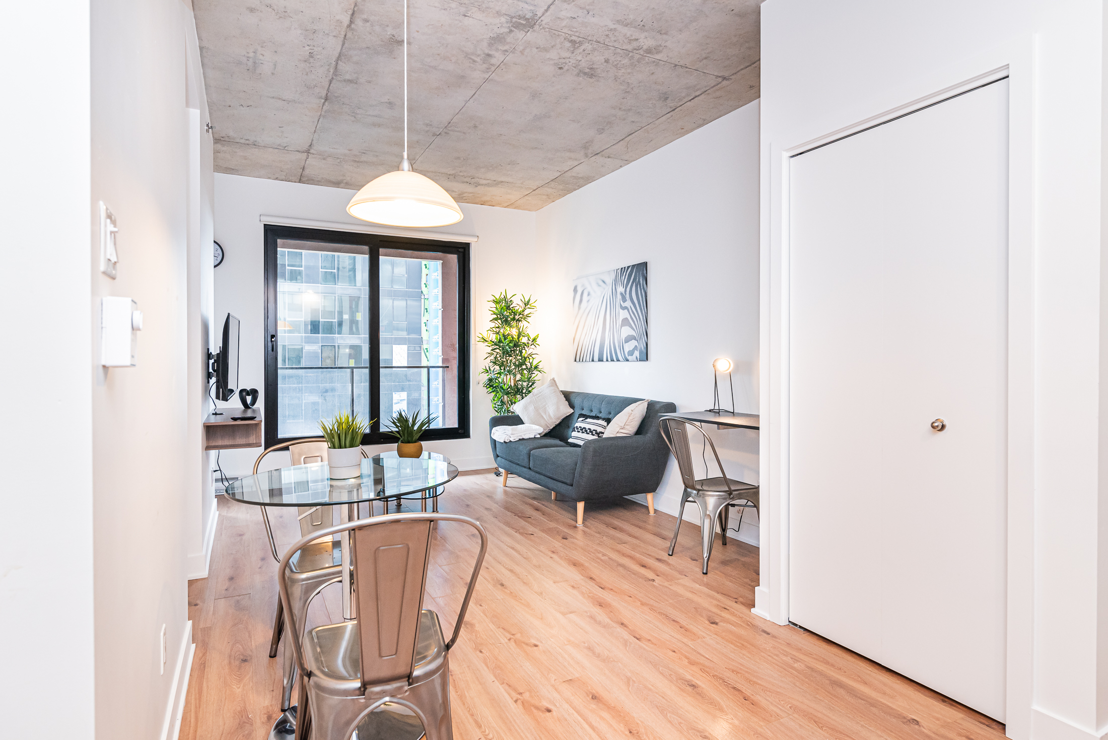 myriade__18A_living-room_area