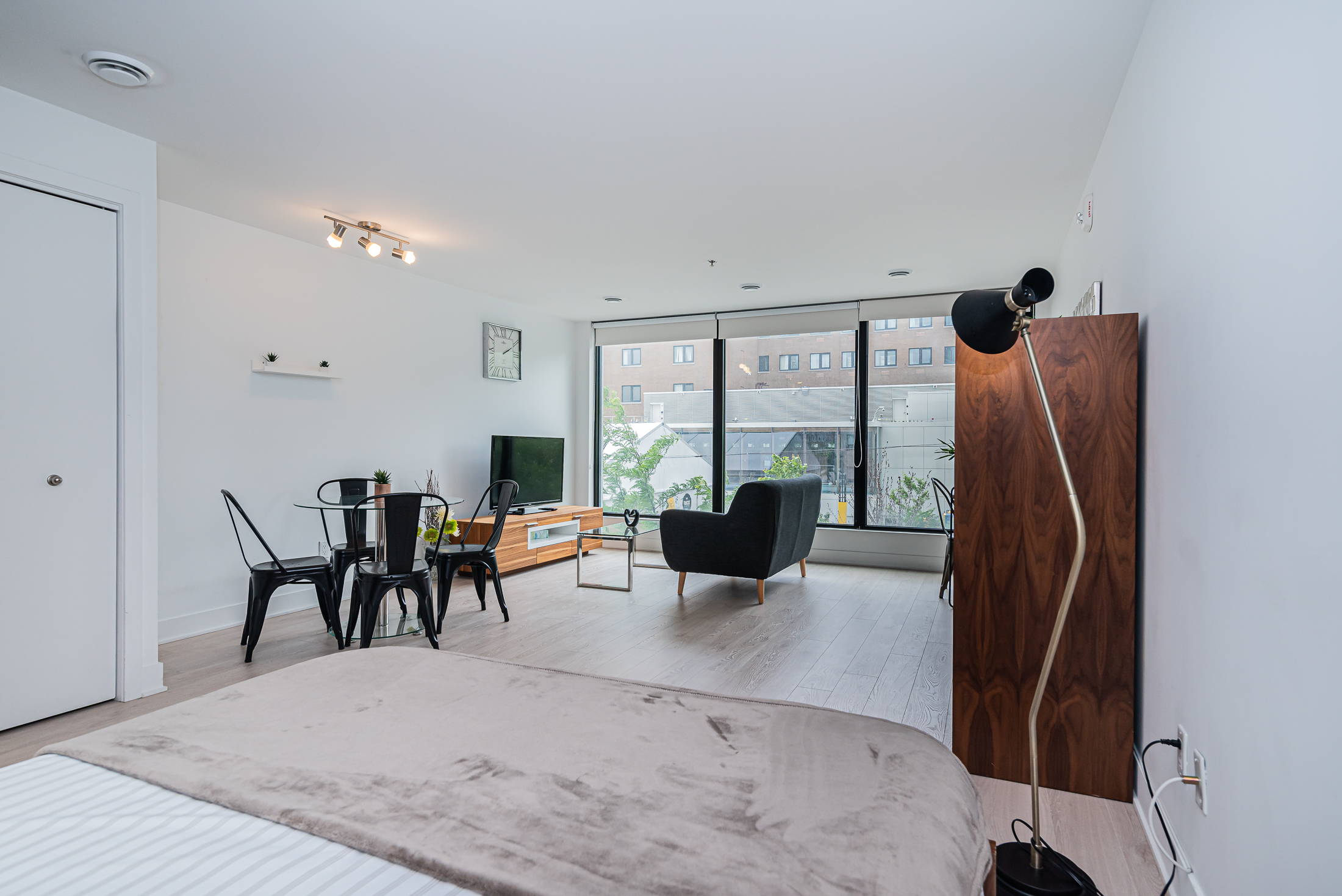 myriade__2A_bedroom_and_living_area