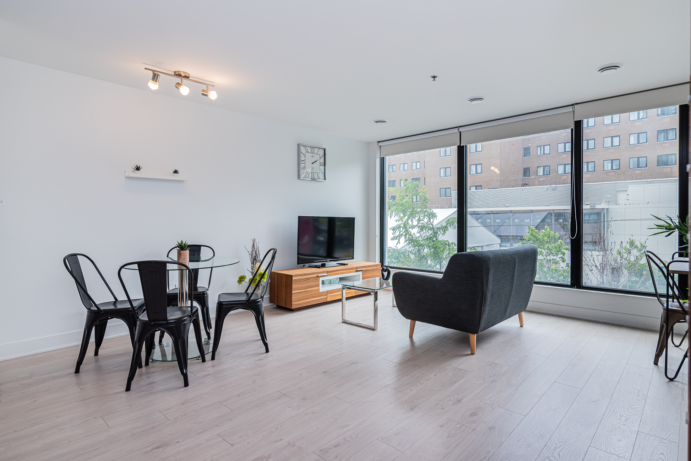 myriade__2A_drawing_room