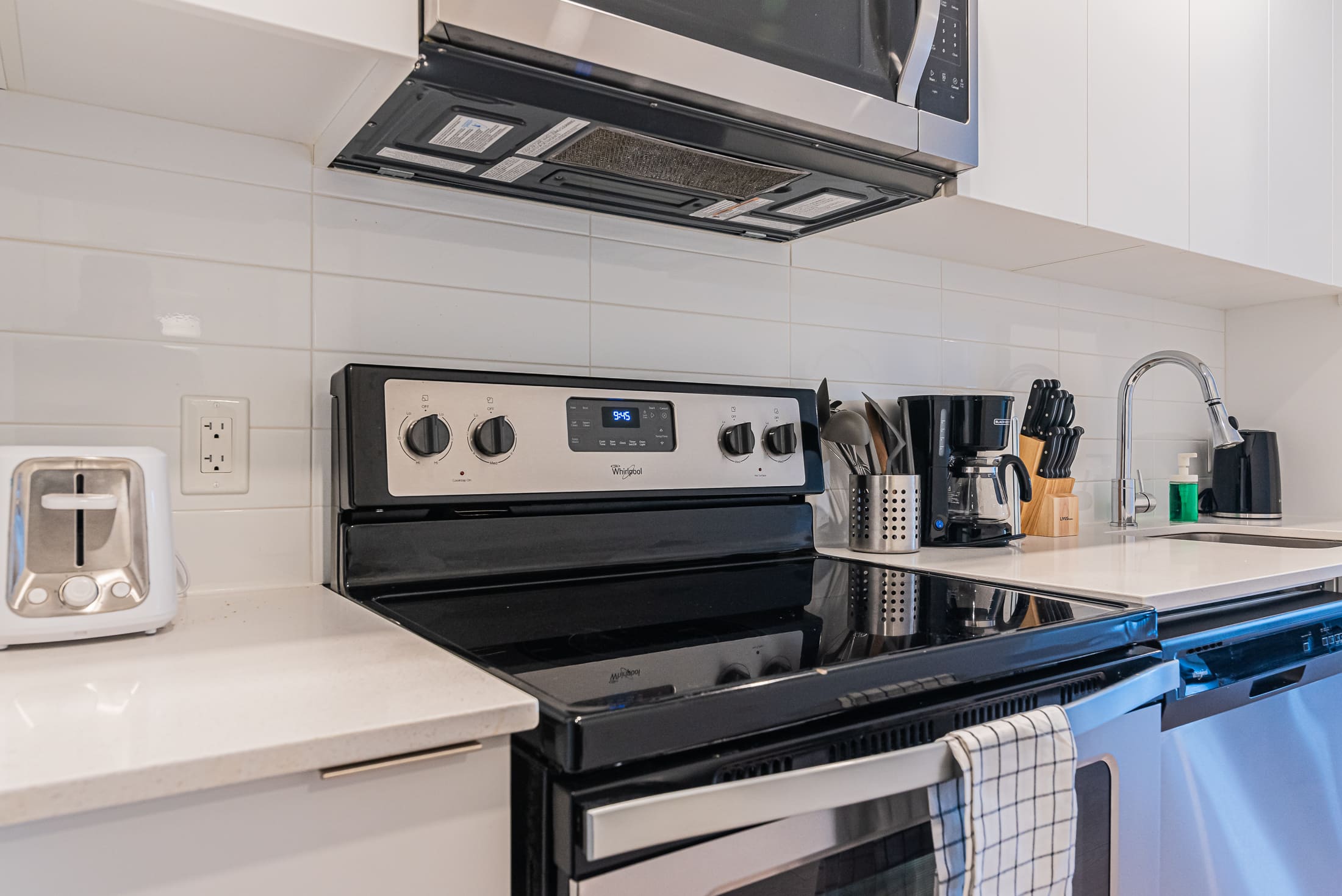 myriade__4A_kitchen_view