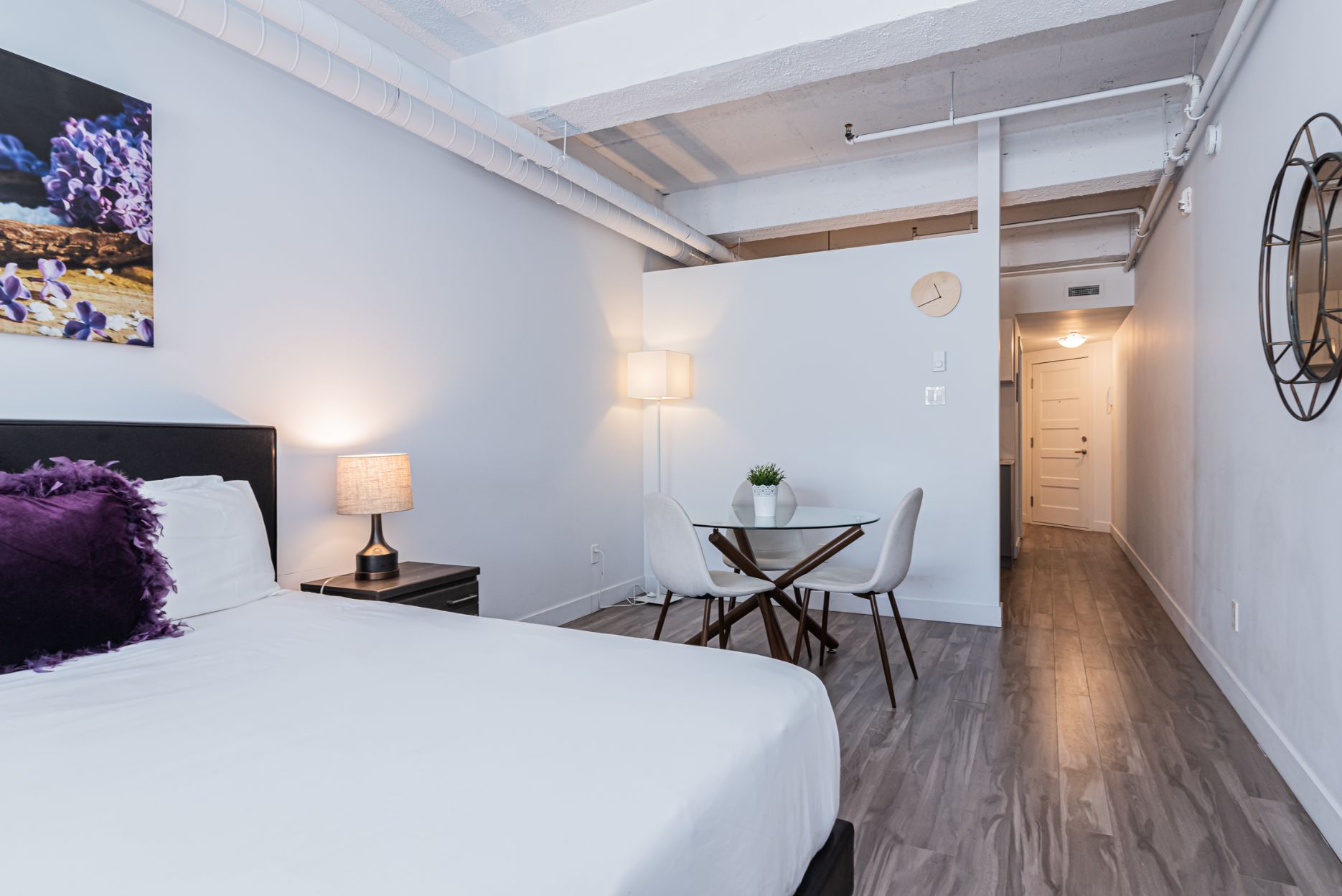 st-hubert__2B_bedroom_sitting