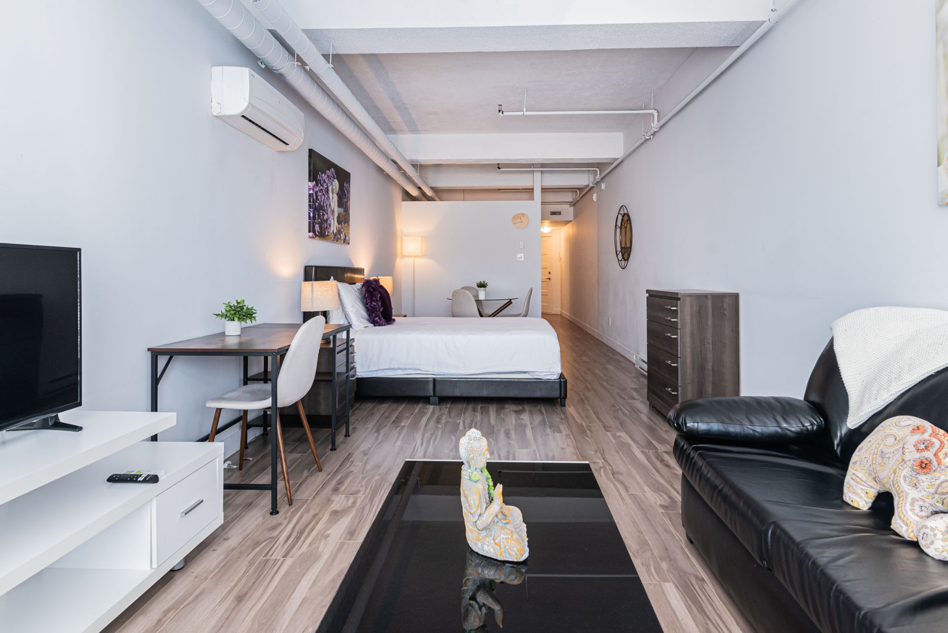 st-hubert__2B_living_room_1